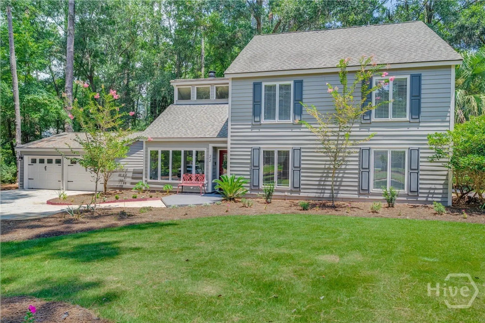 Property Slideshow image 2 of 29 | 22 monastery rd, Savannah, GA, 31411