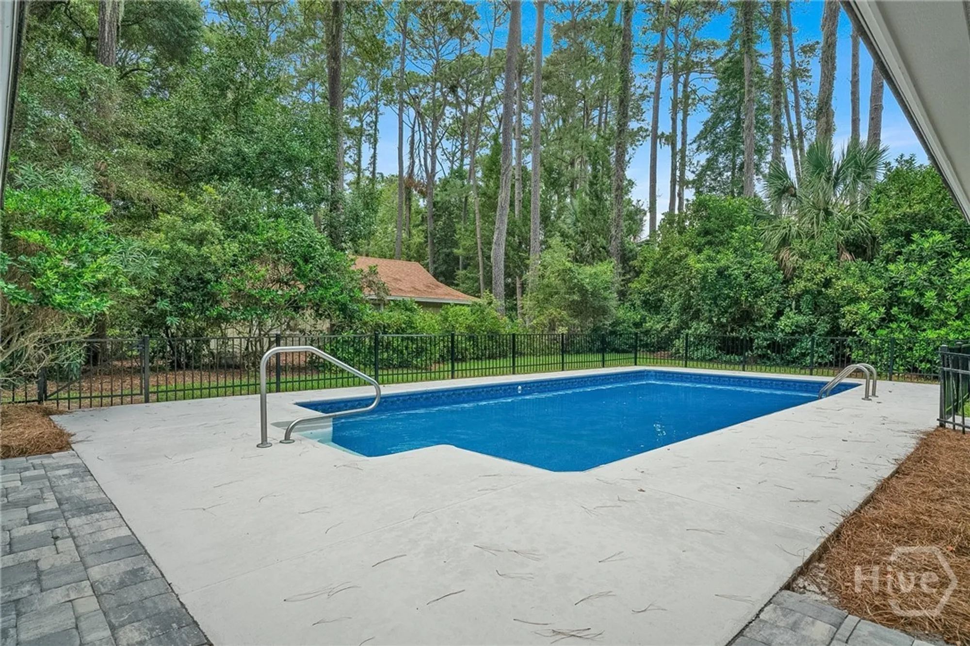 Property Slideshow image 20 of 26 | 138 mercer rd, Savannah, GA, 31411