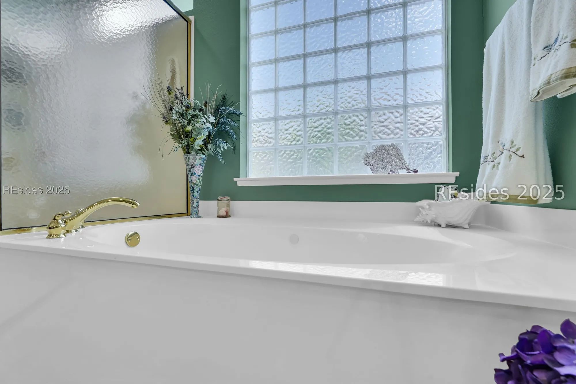 Property Slideshow image 45 of 76 | 15 baldwin ln, Bluffton, SC, 29909