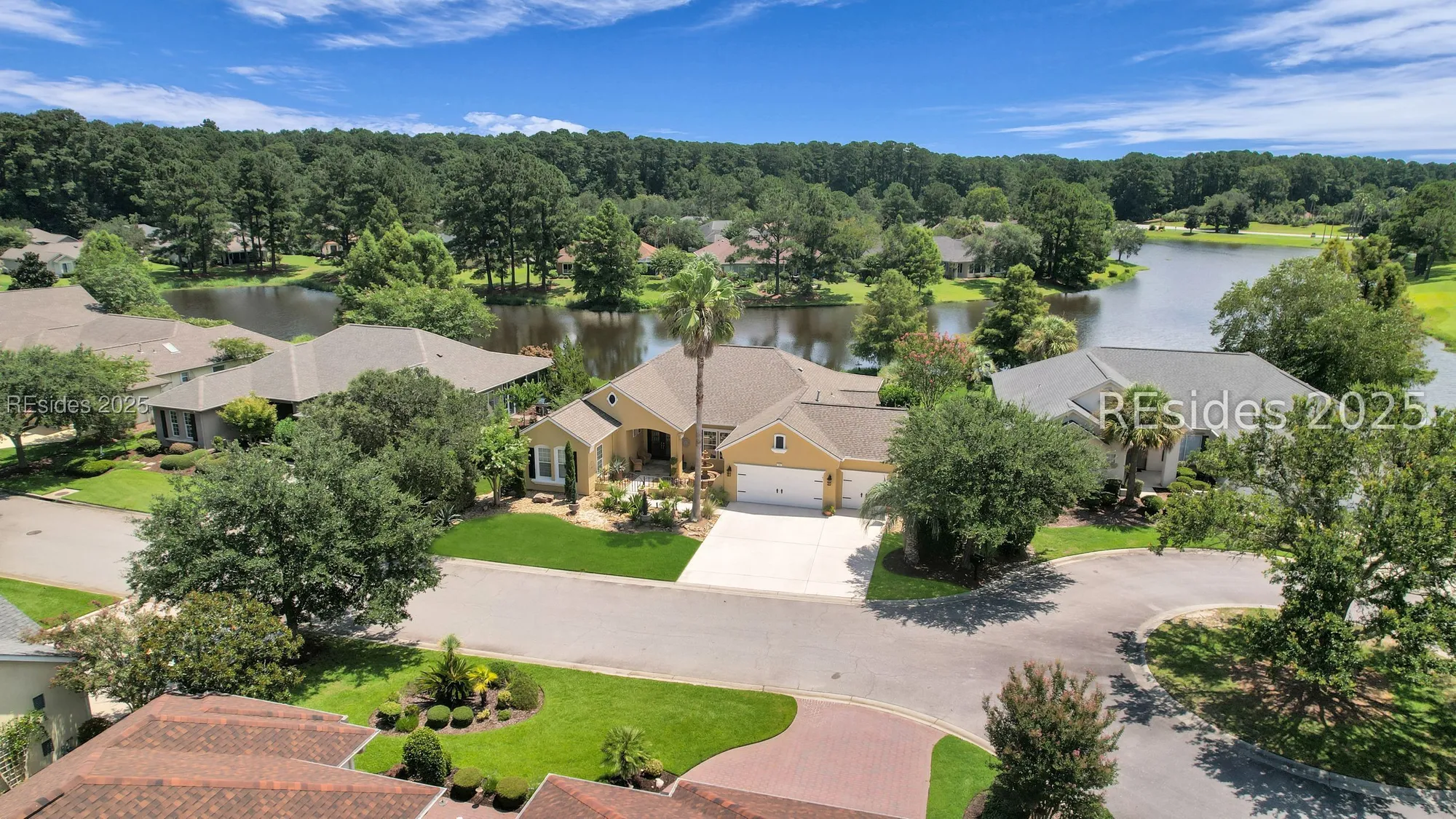 Property Slideshow image 6 of 76 | 15 baldwin ln, Bluffton, SC, 29909