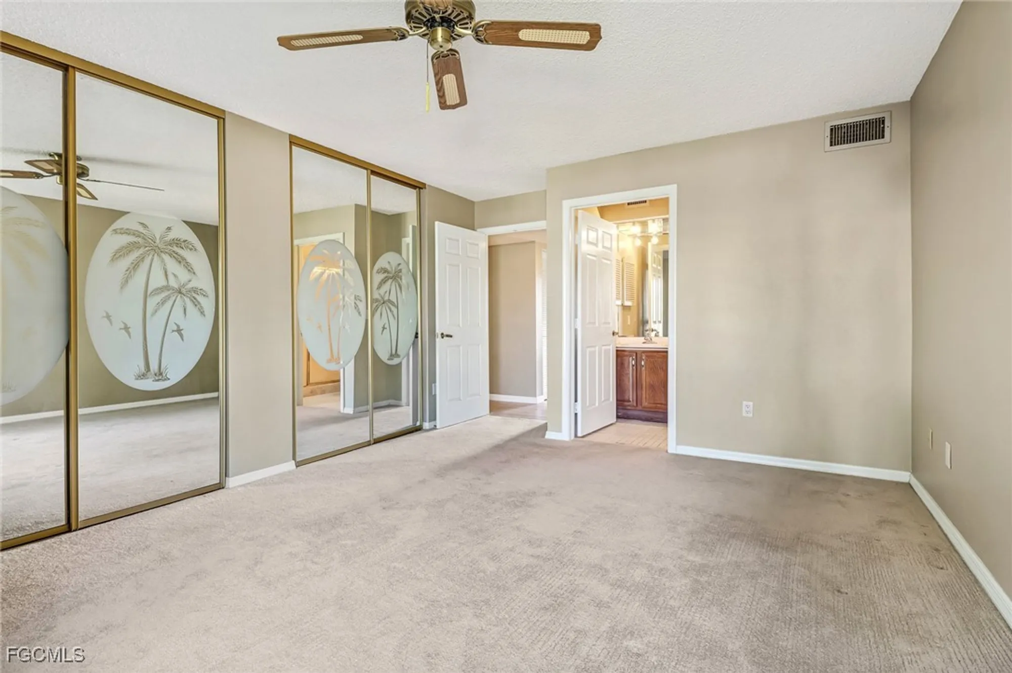 Property Slideshow image 15 of 35 | 7430 lake breeze dr 206, Fort Myers, FL, 33907