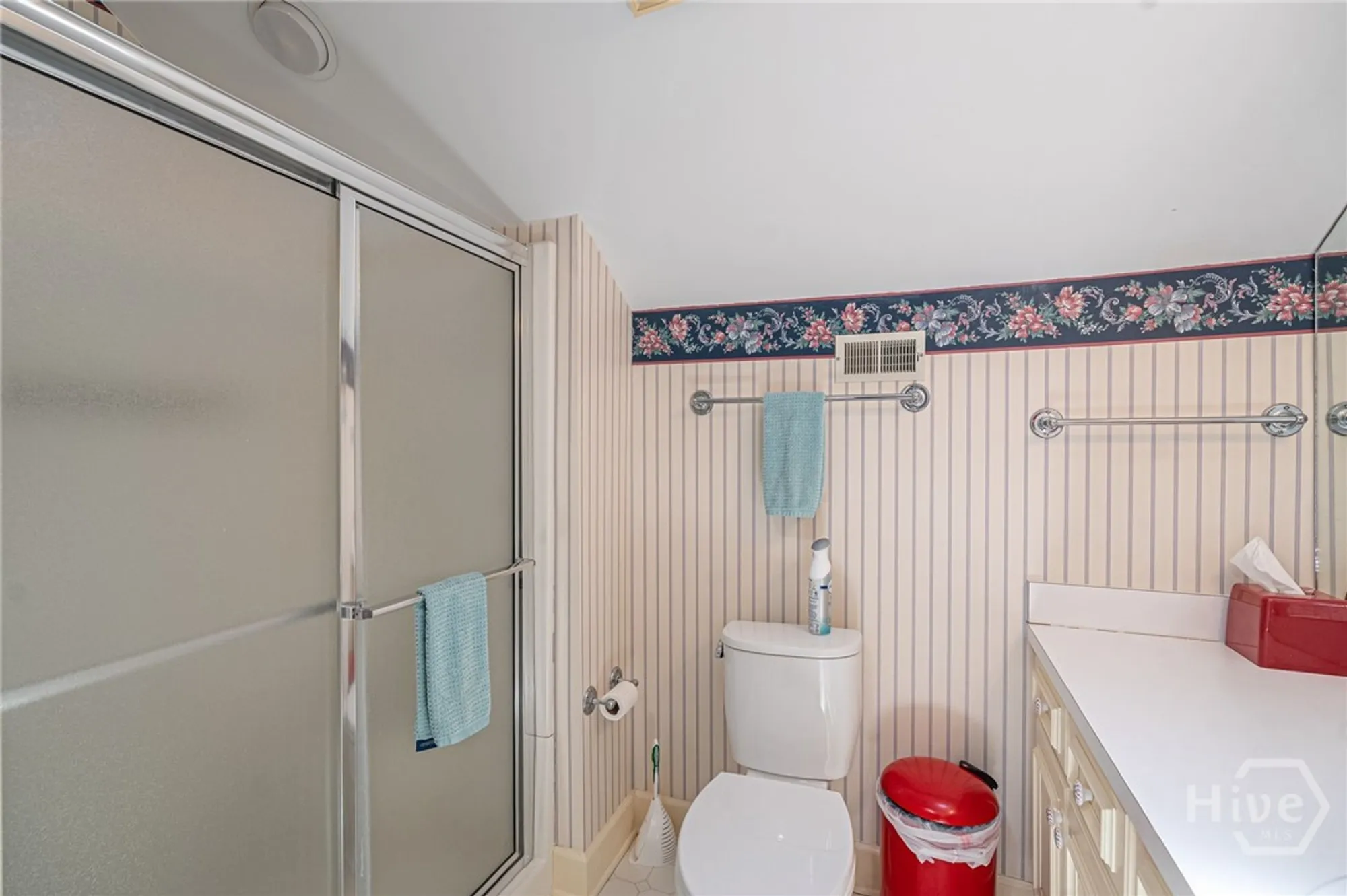 Property Slideshow image 29 of 38 | 31 sweetgum xing, Savannah, GA, 31411