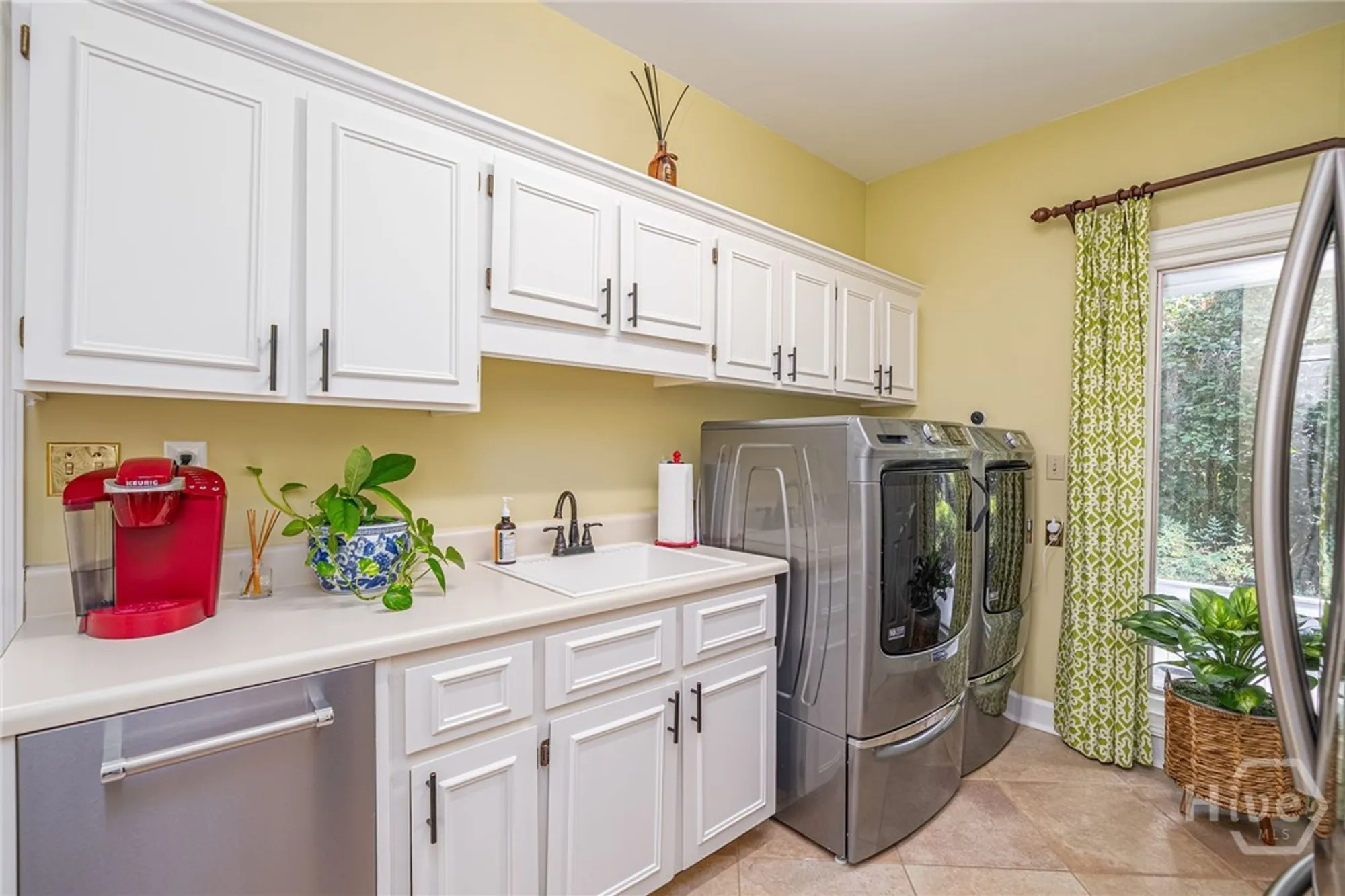 Property Slideshow image 30 of 38 | 31 sweetgum xing, Savannah, GA, 31411