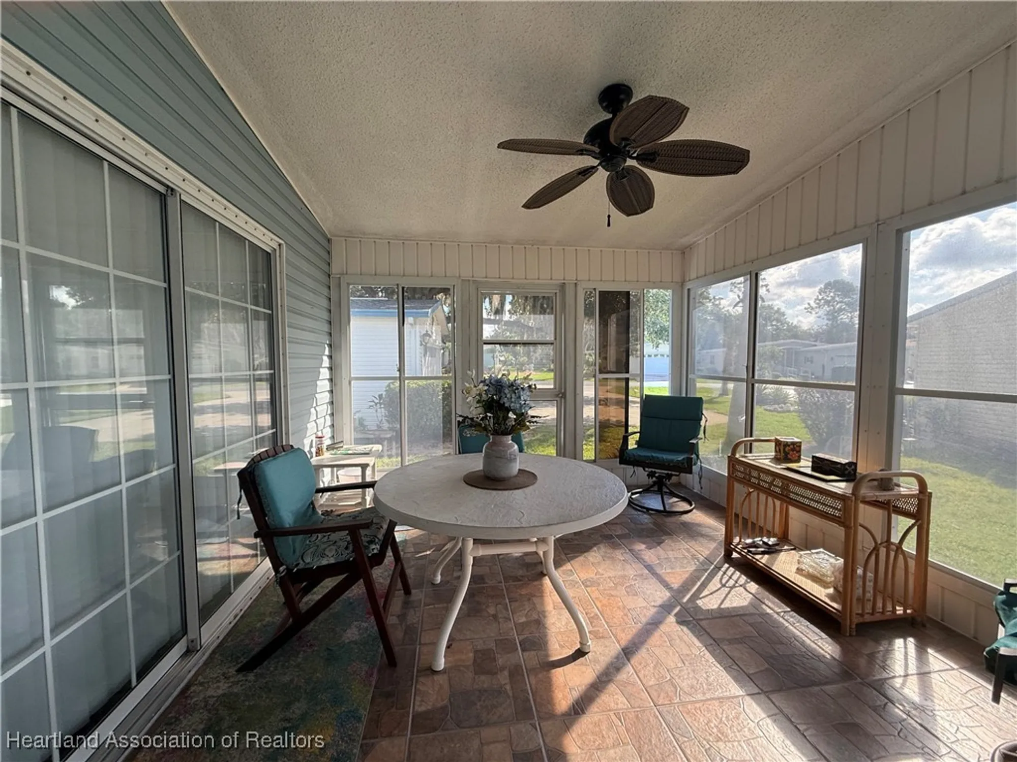 Property Slideshow image 23 of 37 | 2765 e waterview dr, Avon Park, FL, 33825