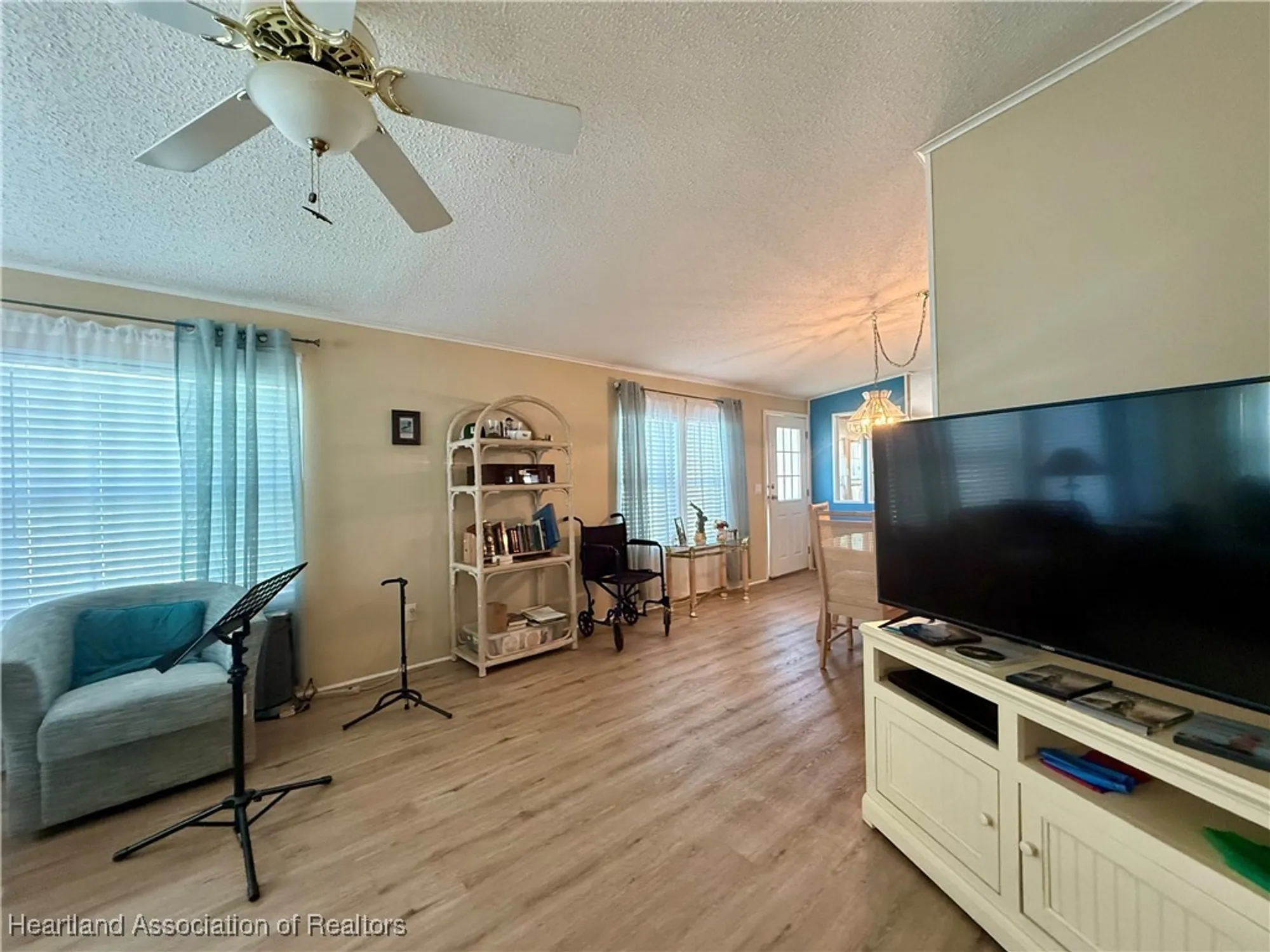 Property Slideshow image 9 of 37 | 2765 e waterview dr, Avon Park, FL, 33825