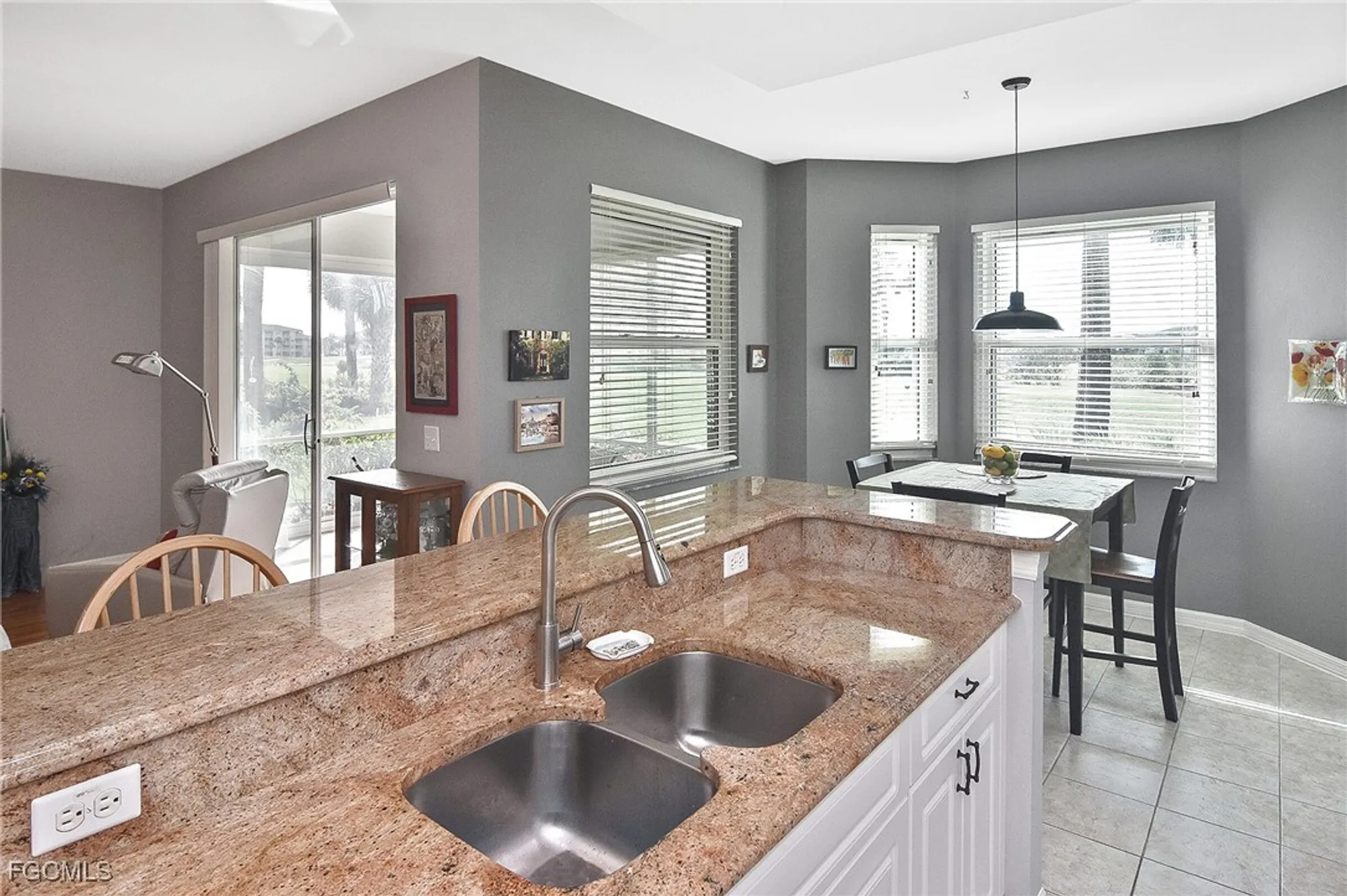 Property Slideshow image 22 of 42 | 8076 queen palm ln 412, Fort Myers, FL, 33966