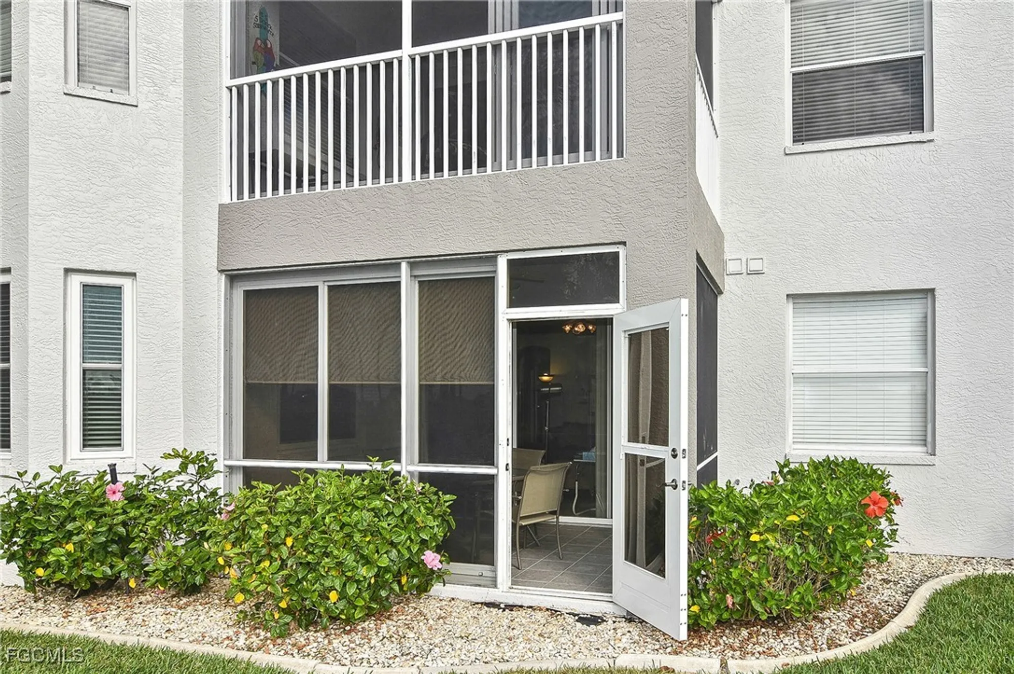 Property Slideshow image 38 of 42 | 8076 queen palm ln 412, Fort Myers, FL, 33966