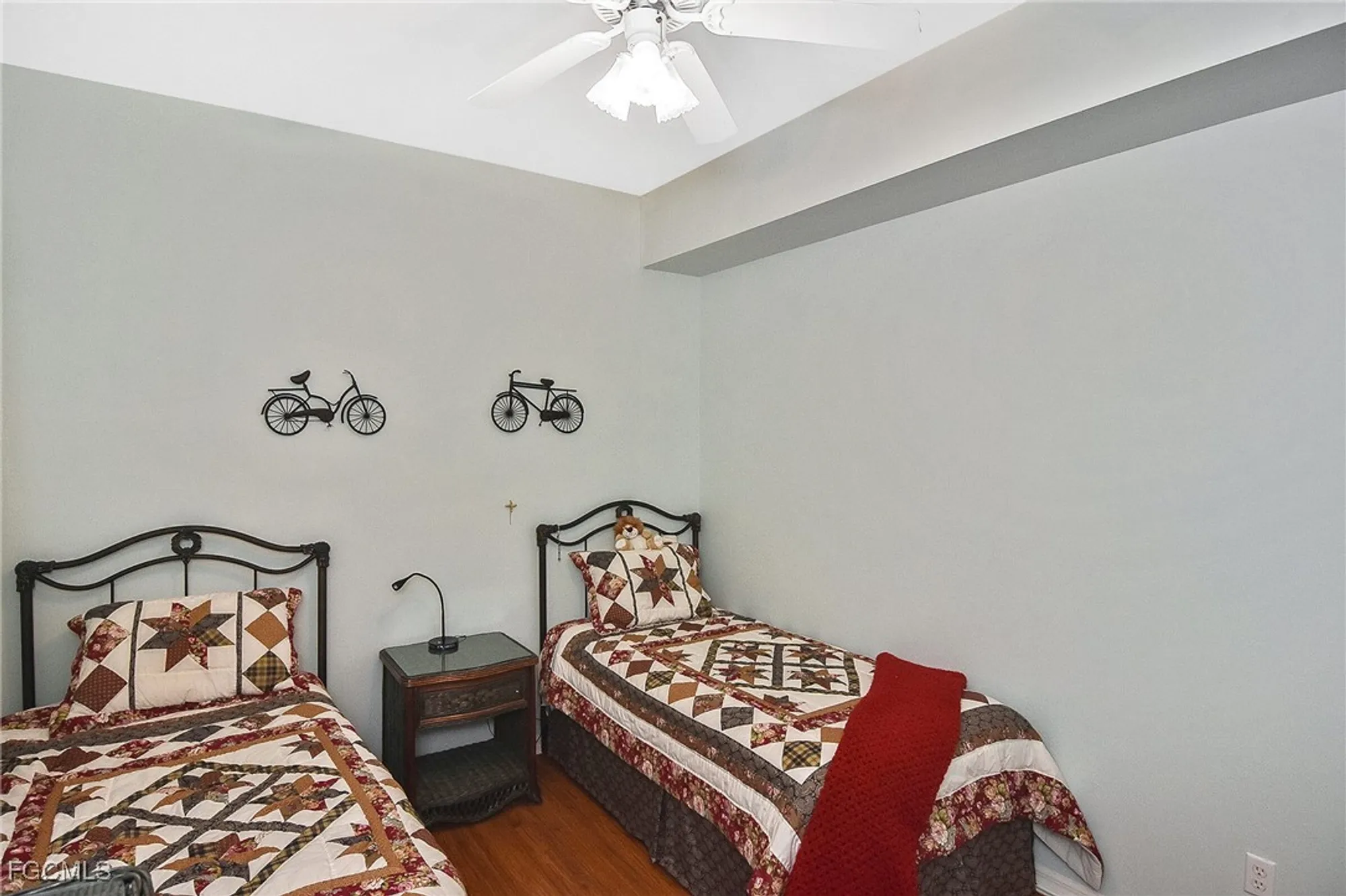 Property Slideshow image 32 of 42 | 8076 queen palm ln 412, Fort Myers, FL, 33966