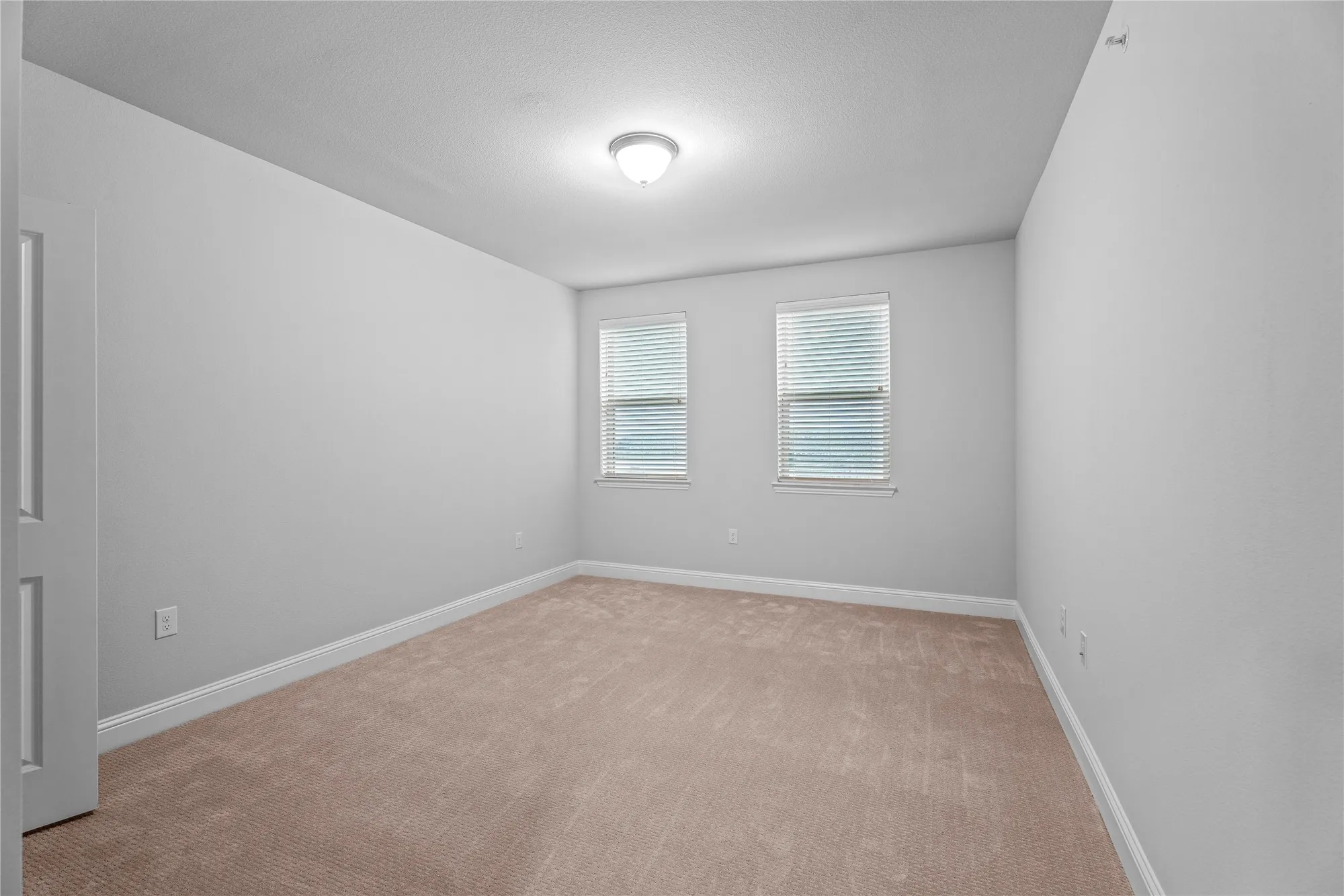 Property Slideshow image 17 of 25 | 651 n watters rd apt 3202, Allen, TX, 75013