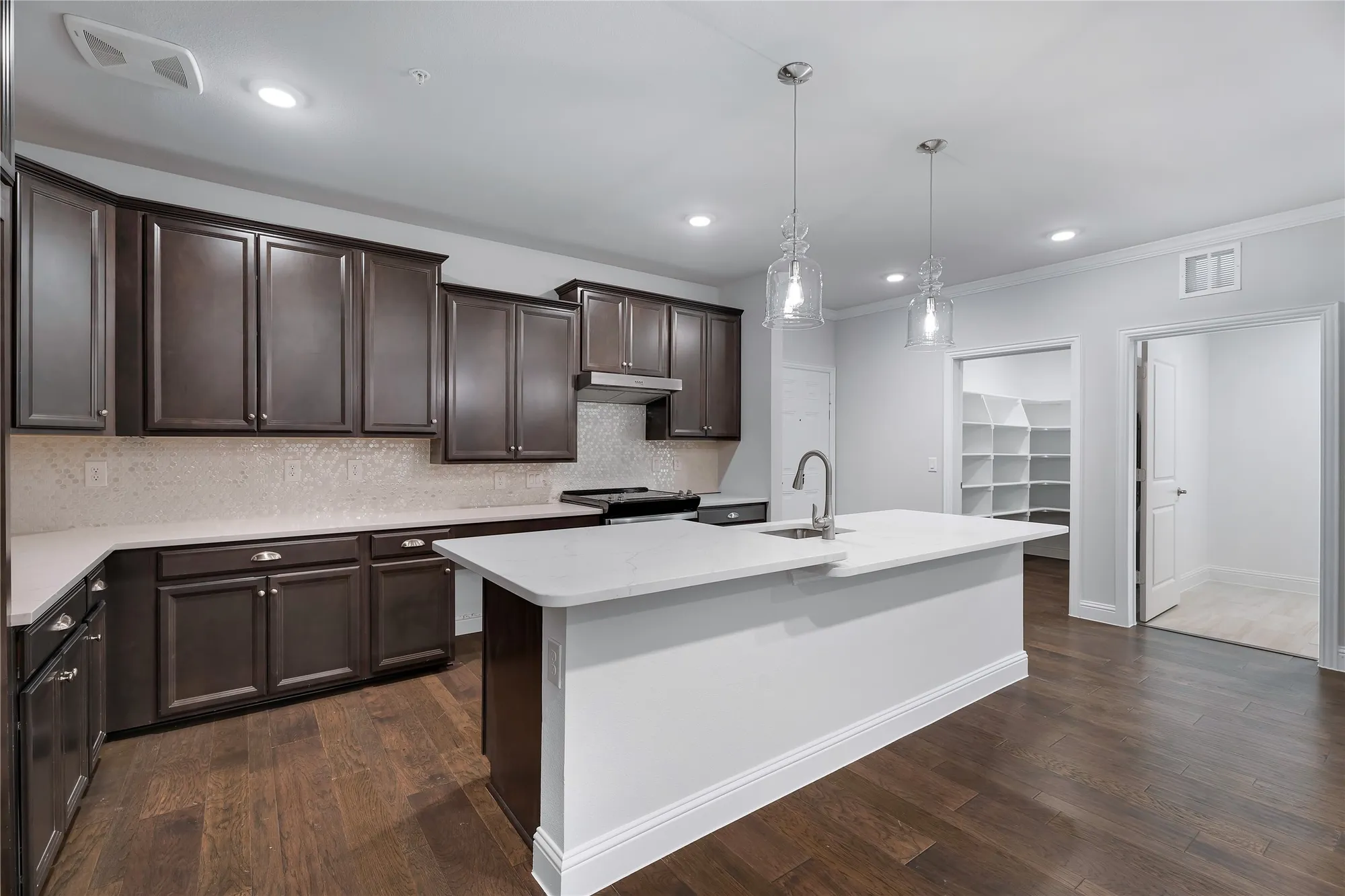 Property Slideshow image 4 of 25 | 651 n watters rd apt 3202, Allen, TX, 75013