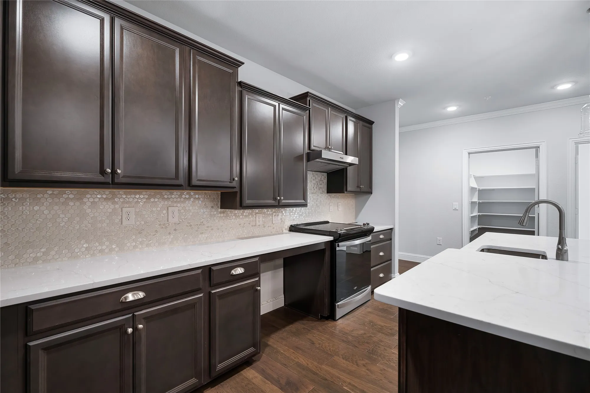 Property Slideshow image 5 of 25 | 651 n watters rd apt 3202, Allen, TX, 75013