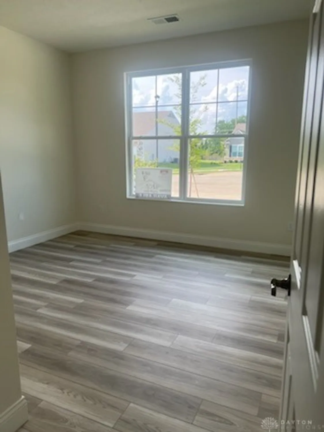 Property Slideshow image 2 of 11 | 4202 ellason ct, Dayton, OH, 45440