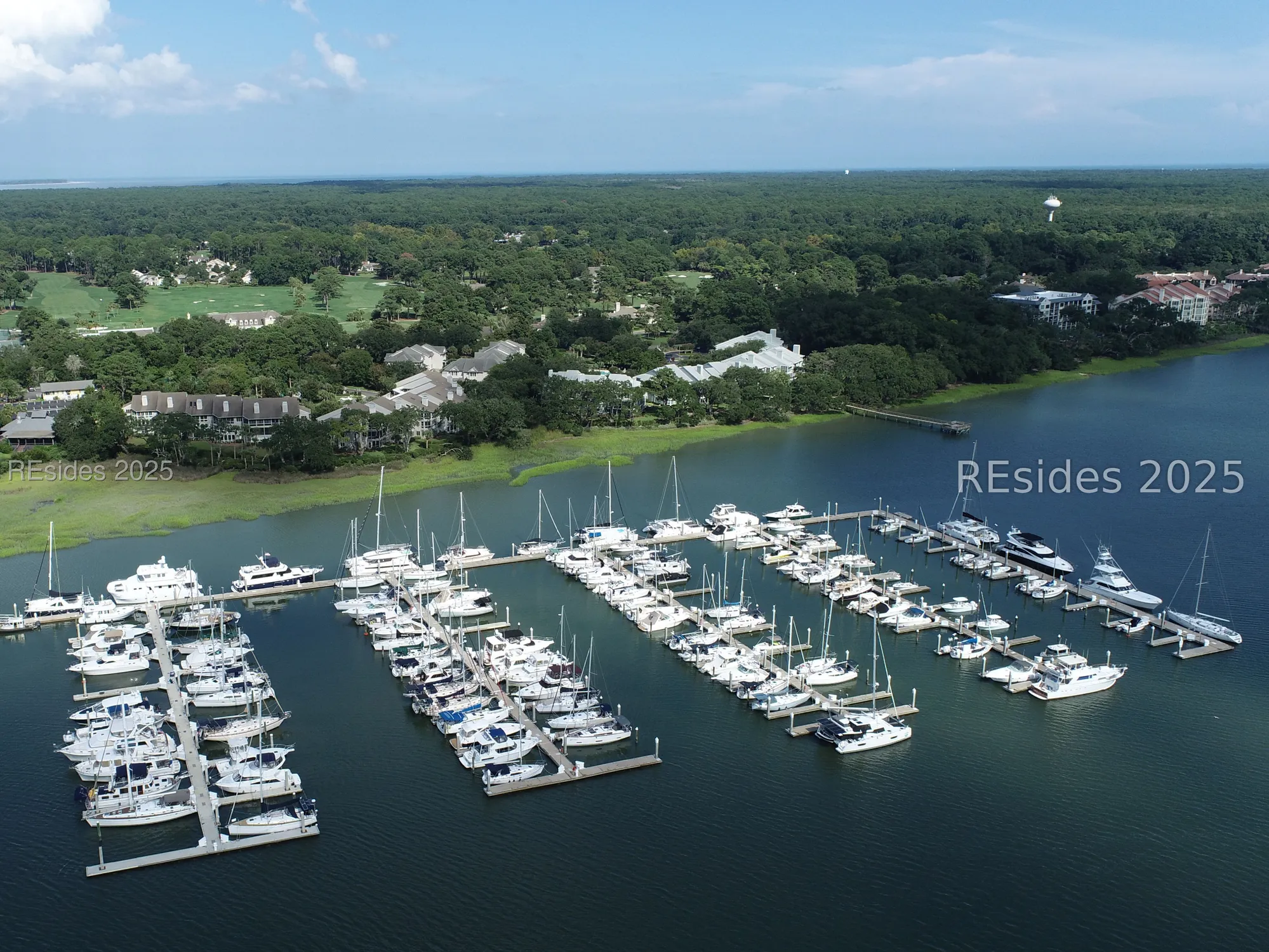 Property Slideshow image 25 of 31 | 71 skull creek dr apt d102, Hilton Head Island, SC, 29926