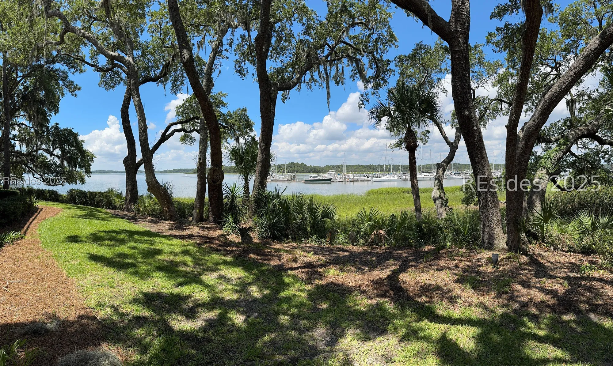 Property Slideshow image 2 of 31 | 71 skull creek dr apt d102, Hilton Head Island, SC, 29926