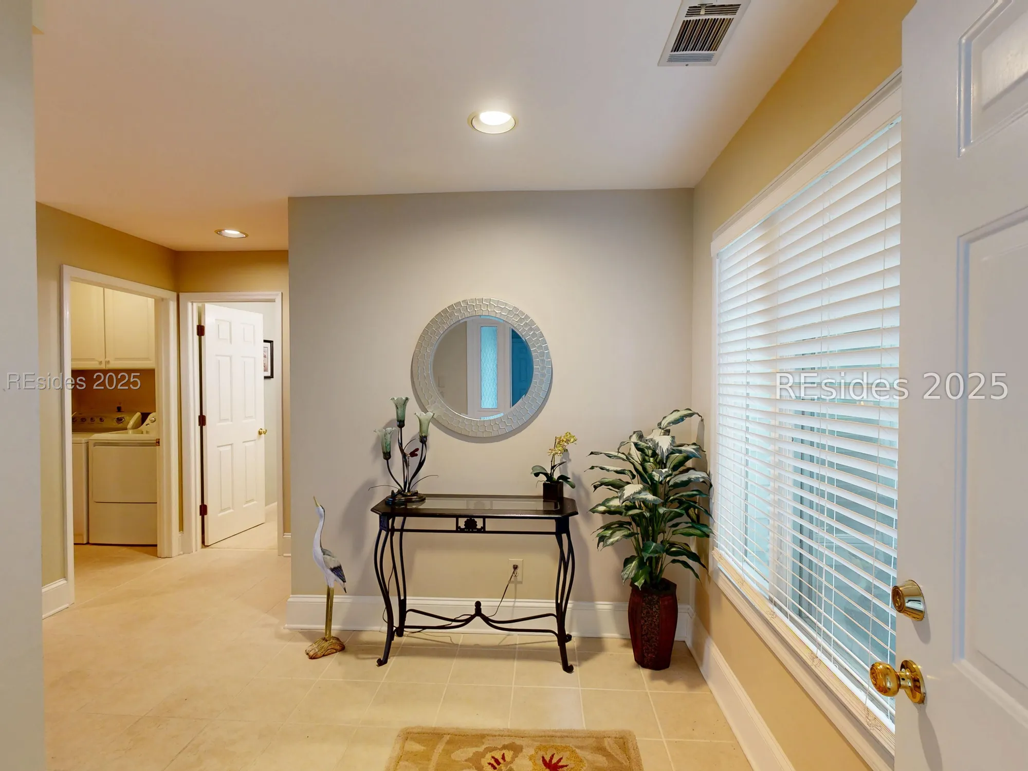 Property Slideshow image 20 of 31 | 71 skull creek dr apt d102, Hilton Head Island, SC, 29926