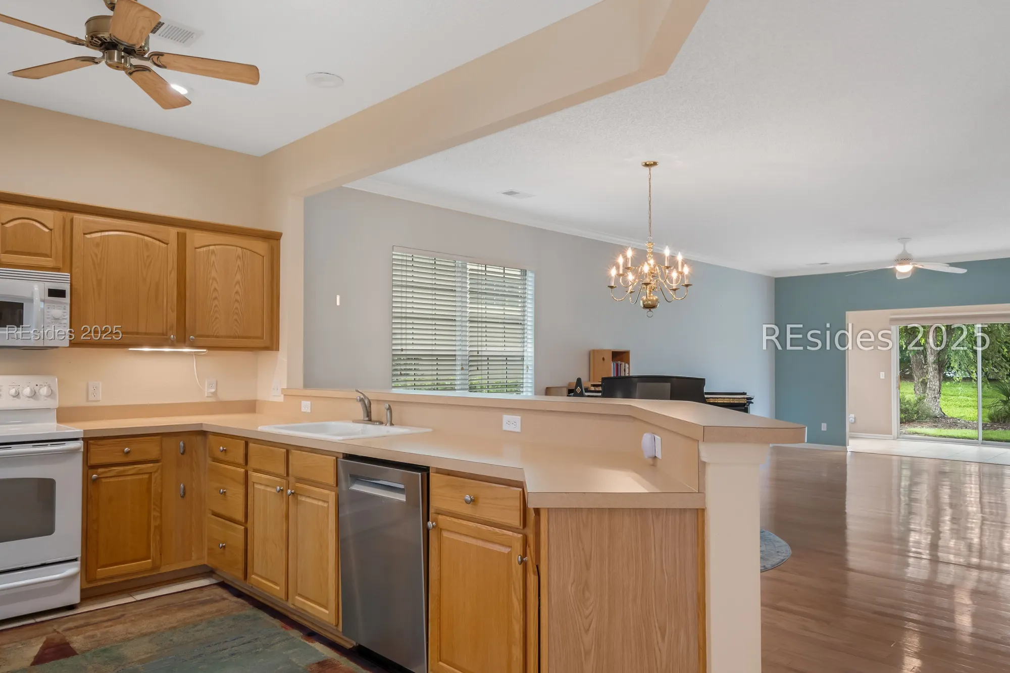 Property Slideshow image 20 of 35 | 10 marigold dr, Bluffton, SC, 29909