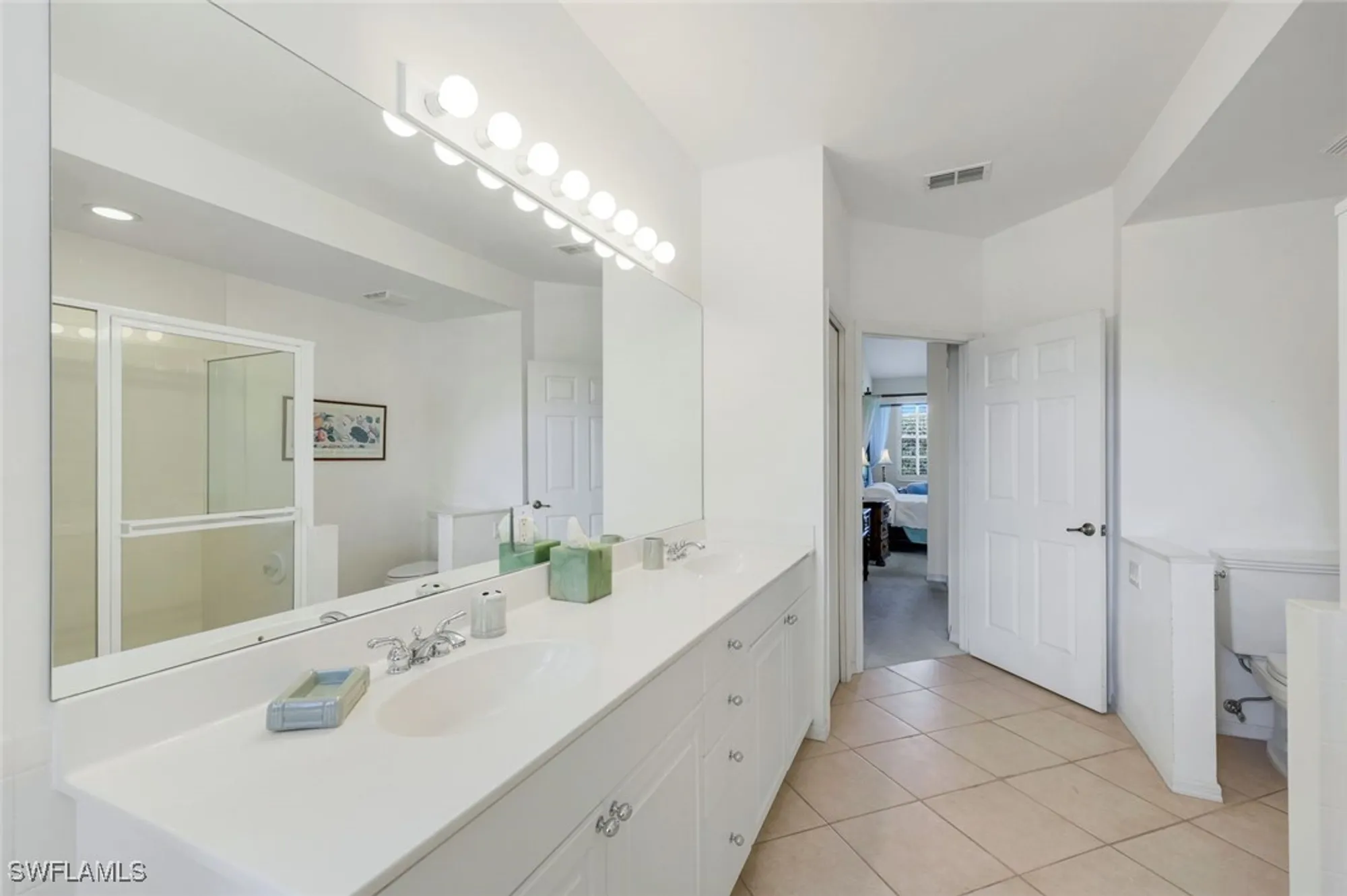 Property Slideshow image 17 of 39 | 26980 montego pointe ct 202, Bonita Springs, FL, 34134