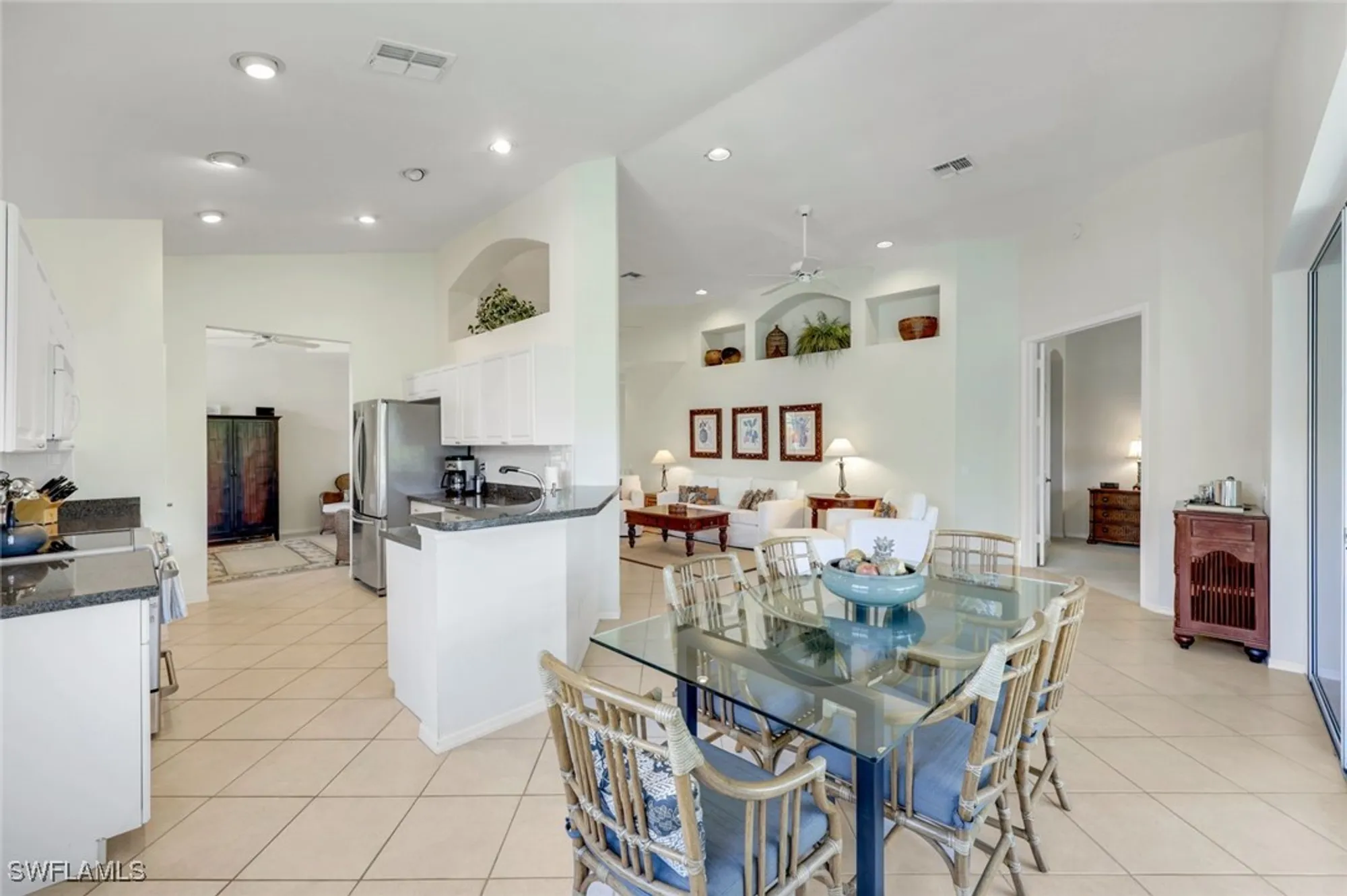 Property Slideshow image 9 of 39 | 26980 montego pointe ct 202, Bonita Springs, FL, 34134