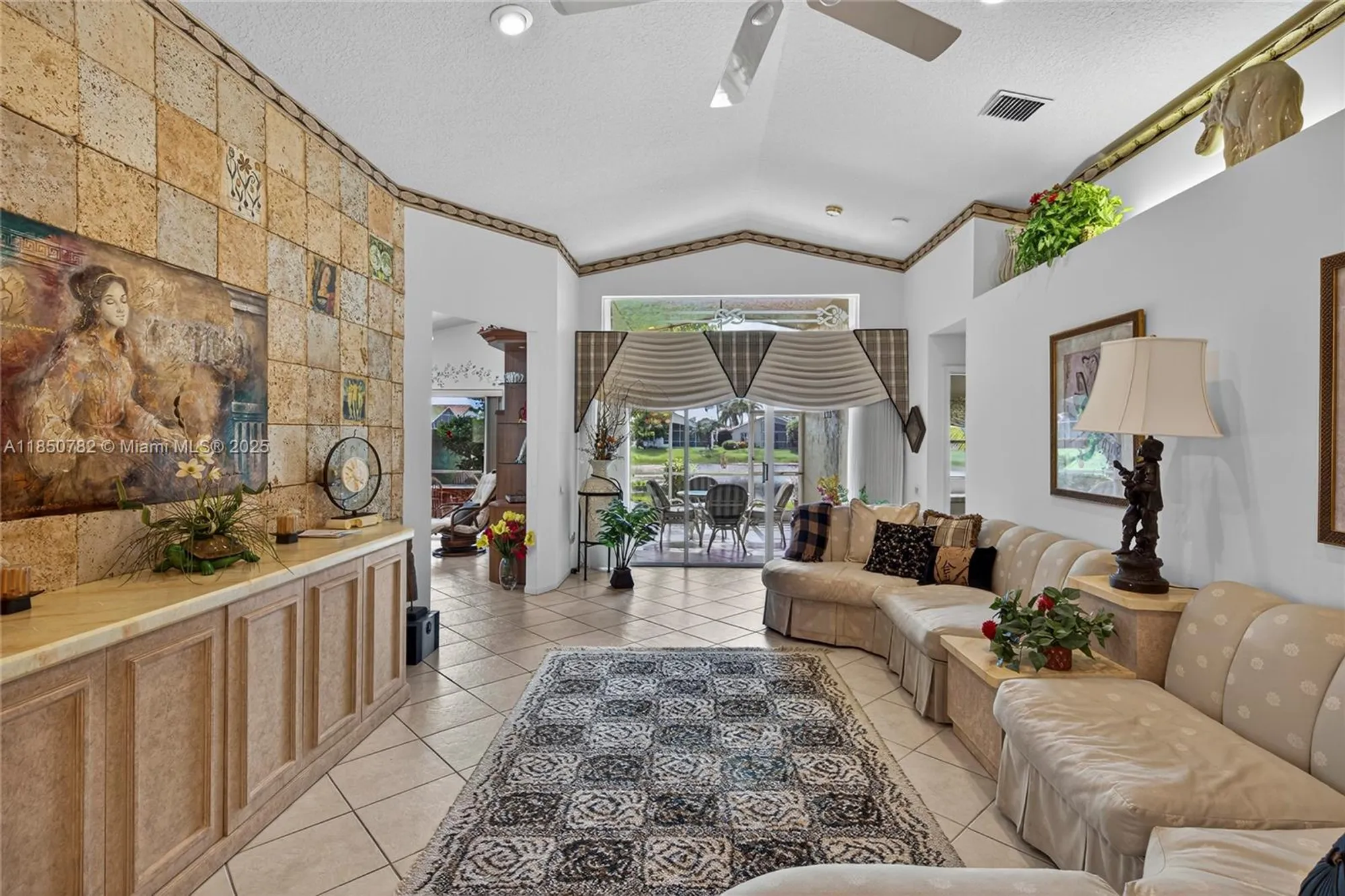 Property Slideshow image 16 of 28 | 11569 pallas dr, Boynton Beach, FL, 33437