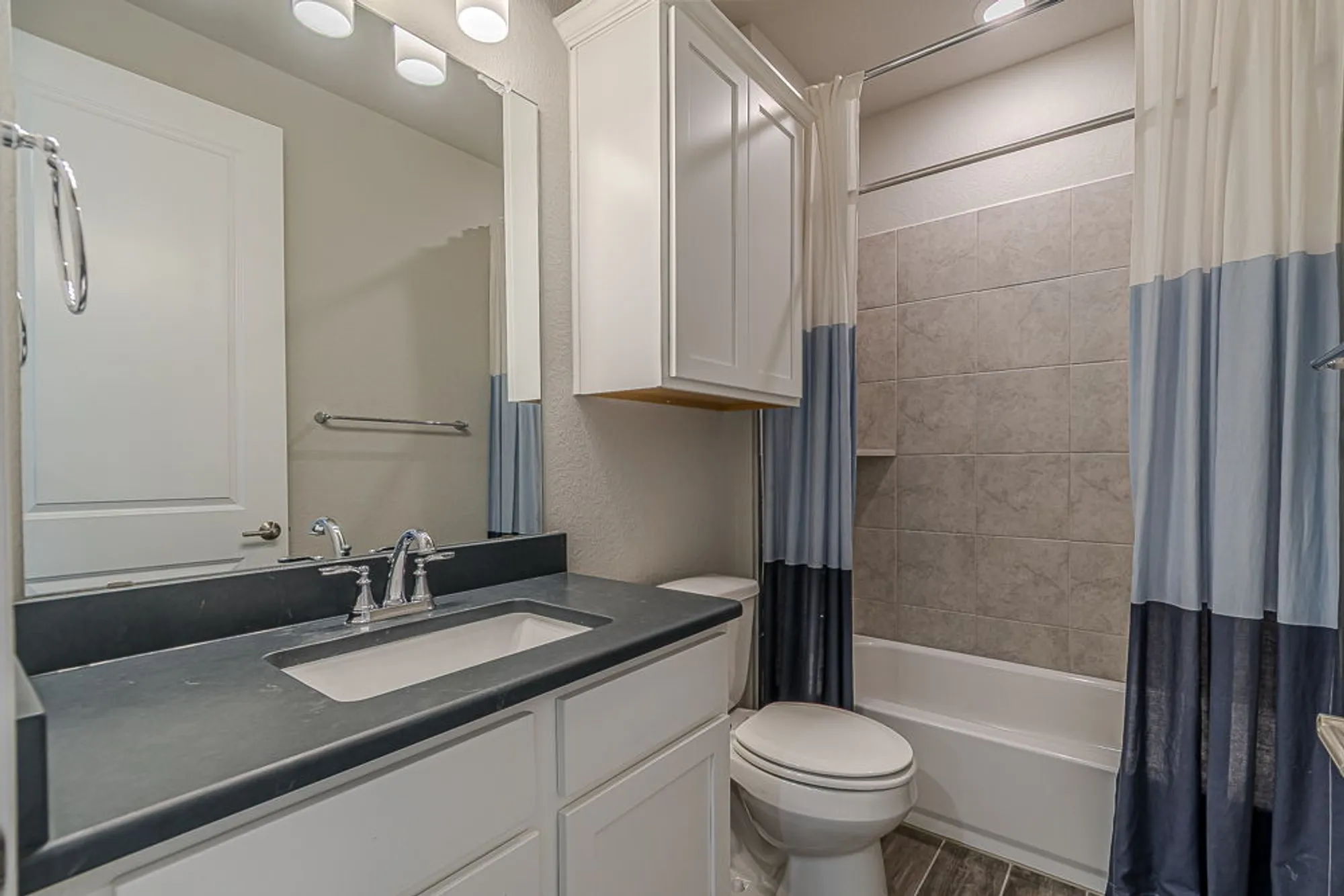 Property Slideshow image 17 of 30 | 205 eagle dr # 101, San Marcos, TX, 78666