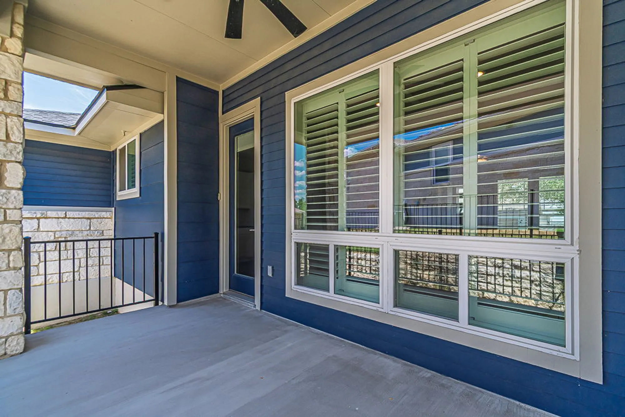 Property Slideshow image 19 of 30 | 205 eagle dr # 101, San Marcos, TX, 78666