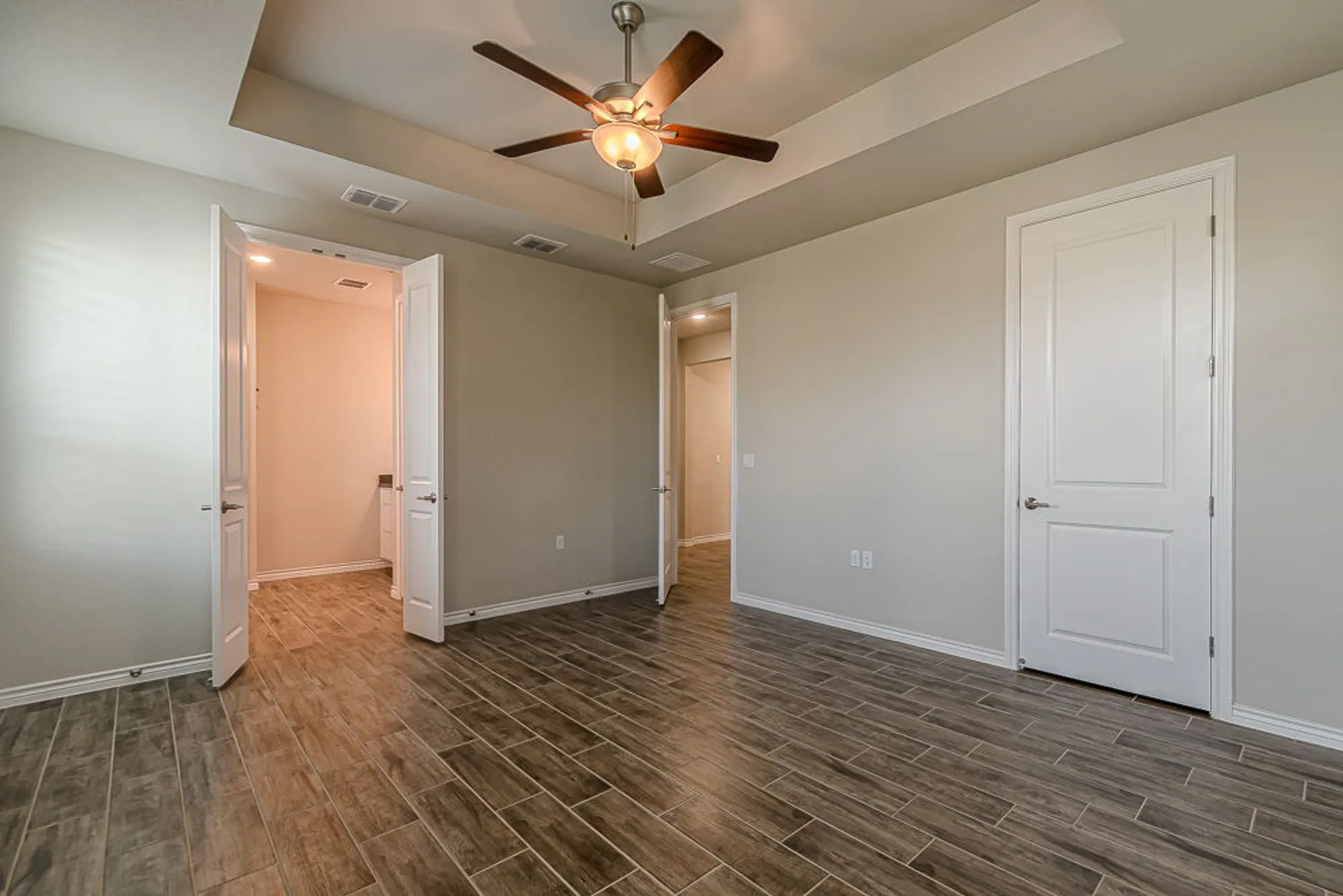 Property Slideshow image 12 of 30 | 205 eagle dr # 101, San Marcos, TX, 78666