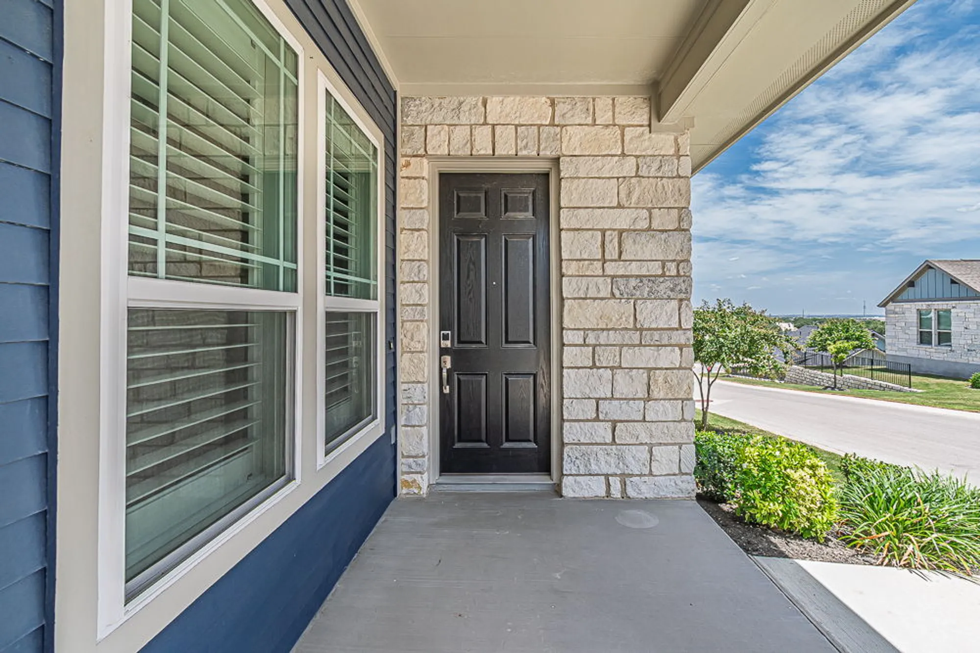 Property Slideshow image 3 of 30 | 205 eagle dr # 101, San Marcos, TX, 78666