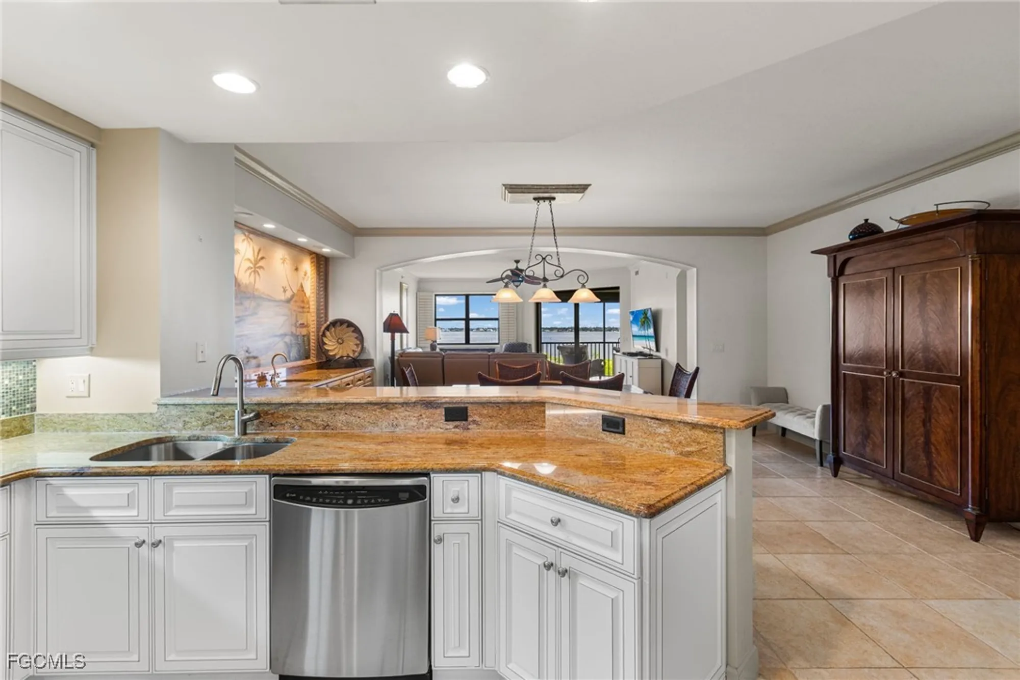 Property Slideshow image 13 of 50 | 11600 court of palms 204, Fort Myers, FL, 33908