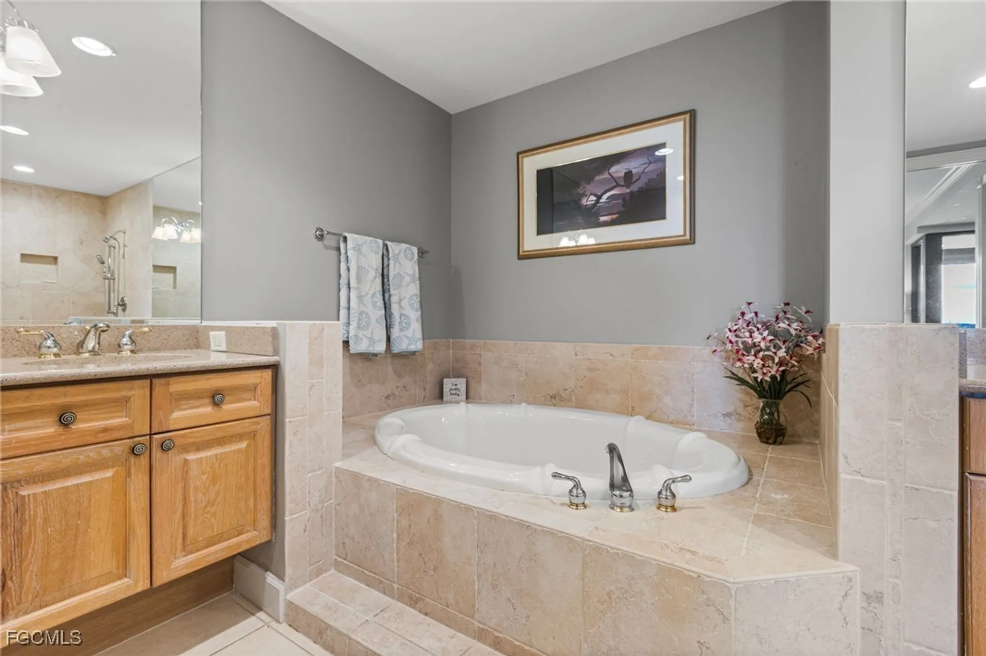 Property Slideshow image 28 of 50 | 11600 court of palms 204, Fort Myers, FL, 33908