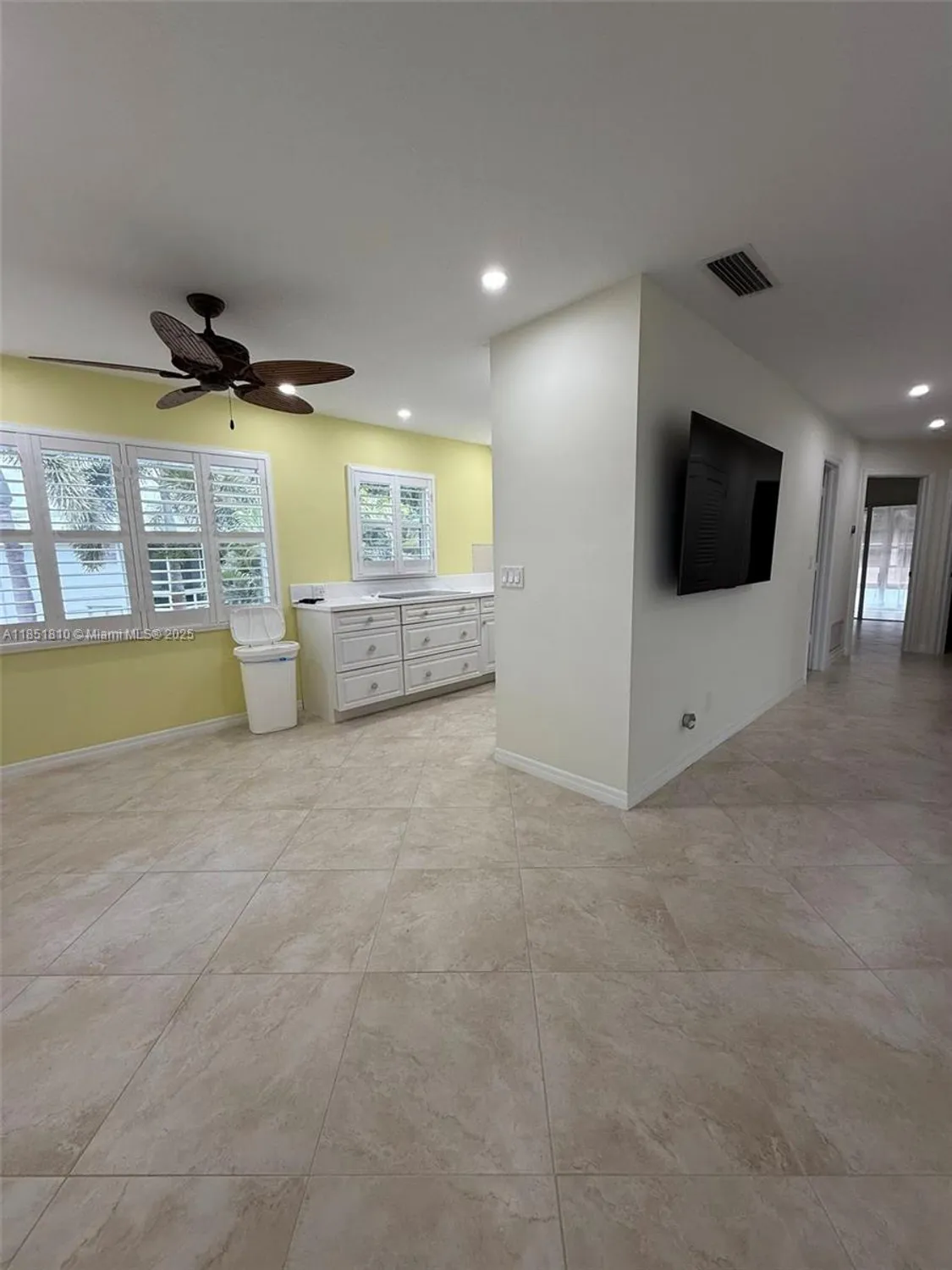 Property Slideshow image 17 of 77 | 2929 se ocean blvd 143-10, Stuart, FL, 34996