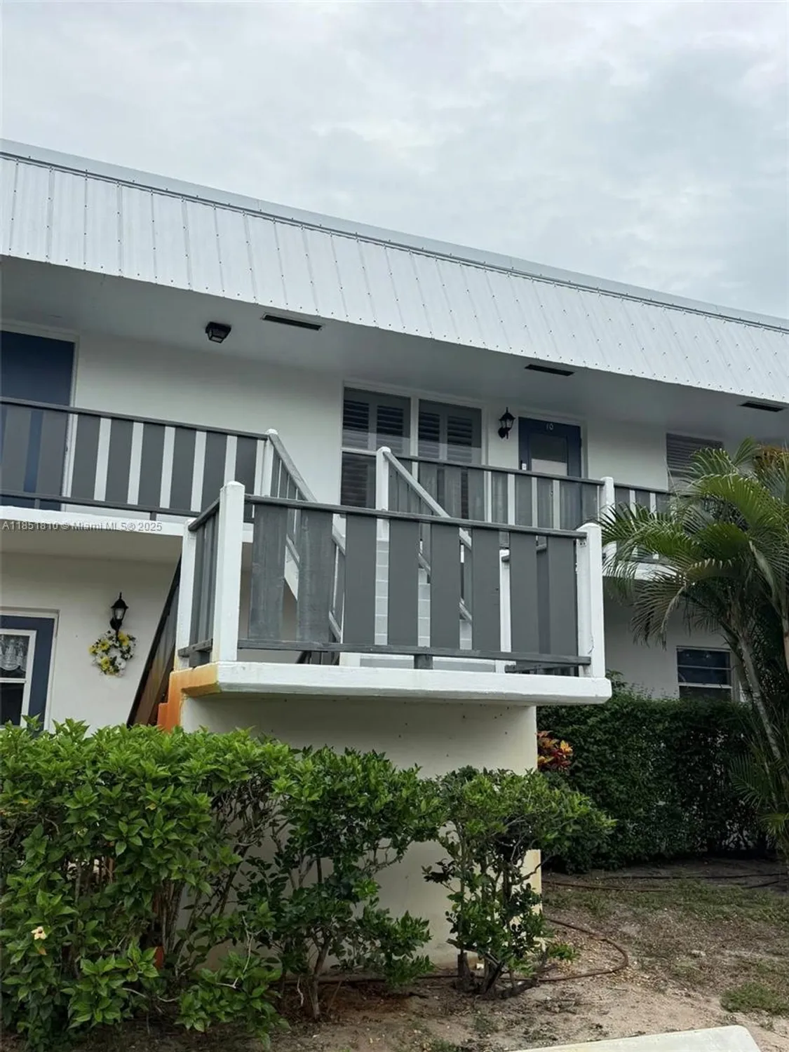 Property Slideshow image 12 of 77 | 2929 se ocean blvd 143-10, Stuart, FL, 34996