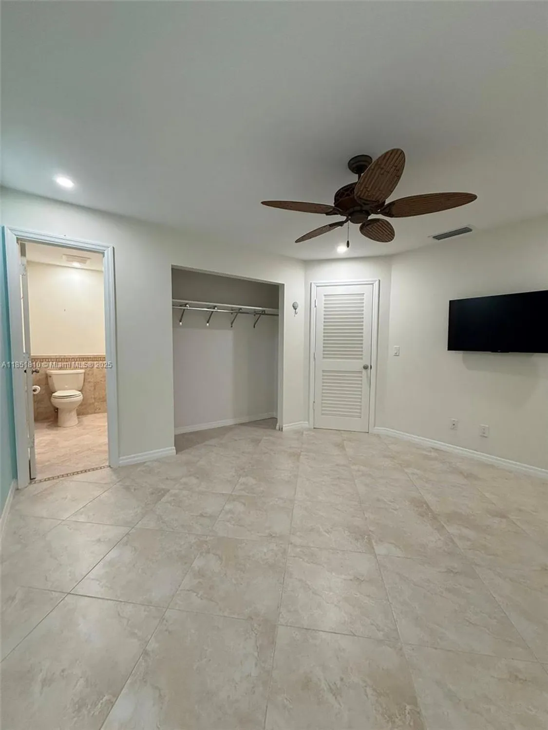 Property Slideshow image 28 of 77 | 2929 se ocean blvd 143-10, Stuart, FL, 34996