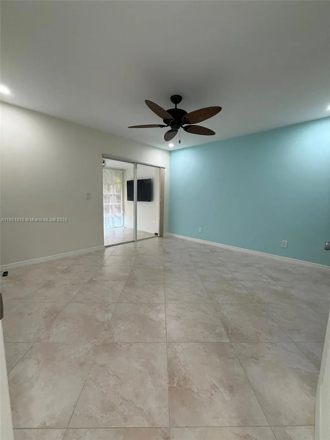Property Slideshow image 36 of 77 | 2929 se ocean blvd 143-10, Stuart, FL, 34996