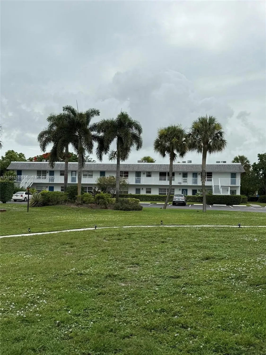 Property Slideshow image 40 of 77 | 2929 se ocean blvd 143-10, Stuart, FL, 34996