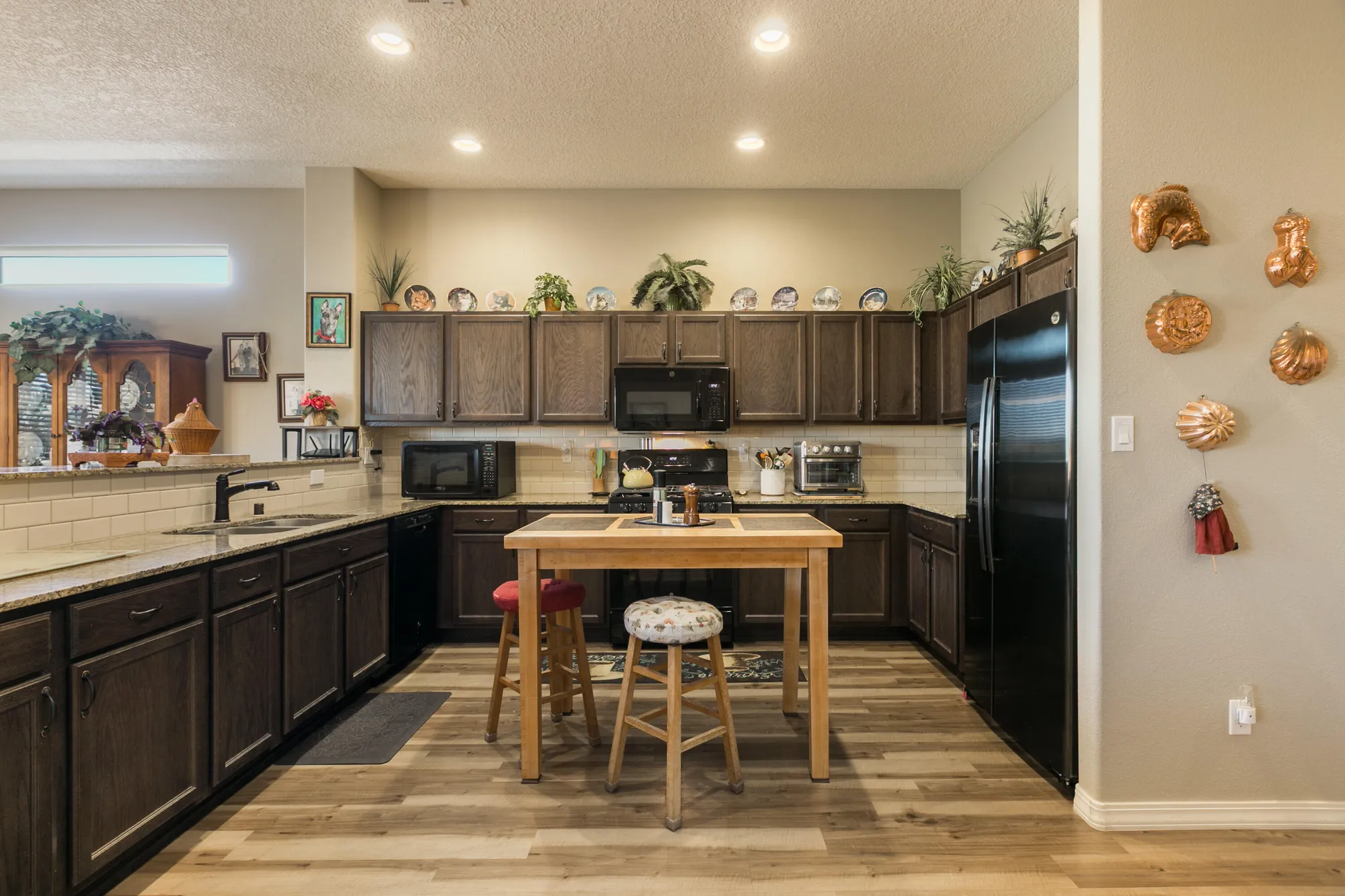 Property Slideshow image 13 of 41 | 4070 mora river ave, Los Lunas, NM, 87031