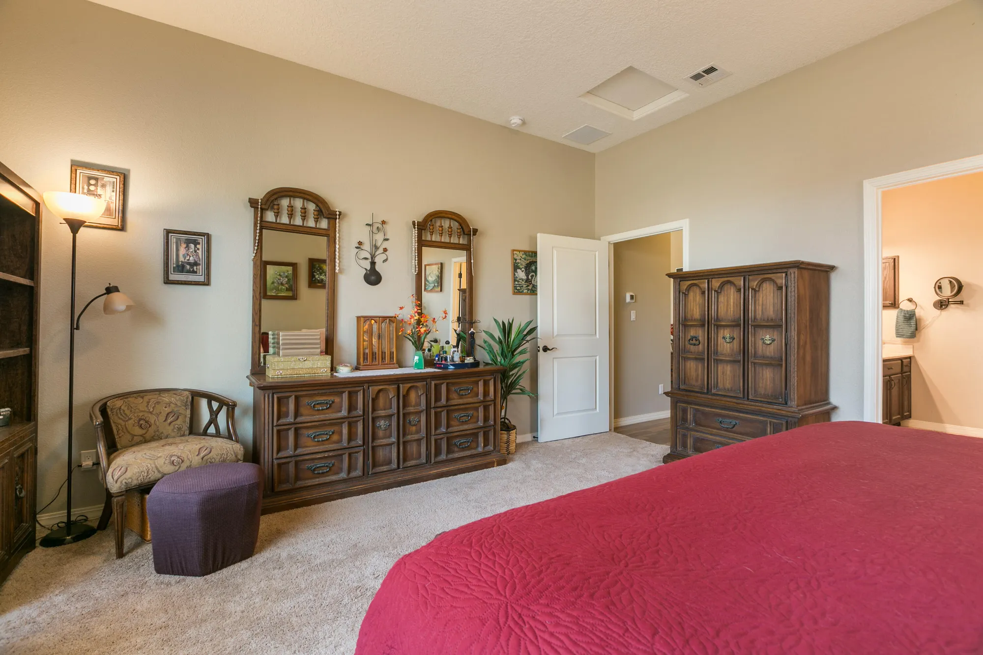 Property Slideshow image 27 of 41 | 4070 mora river ave, Los Lunas, NM, 87031