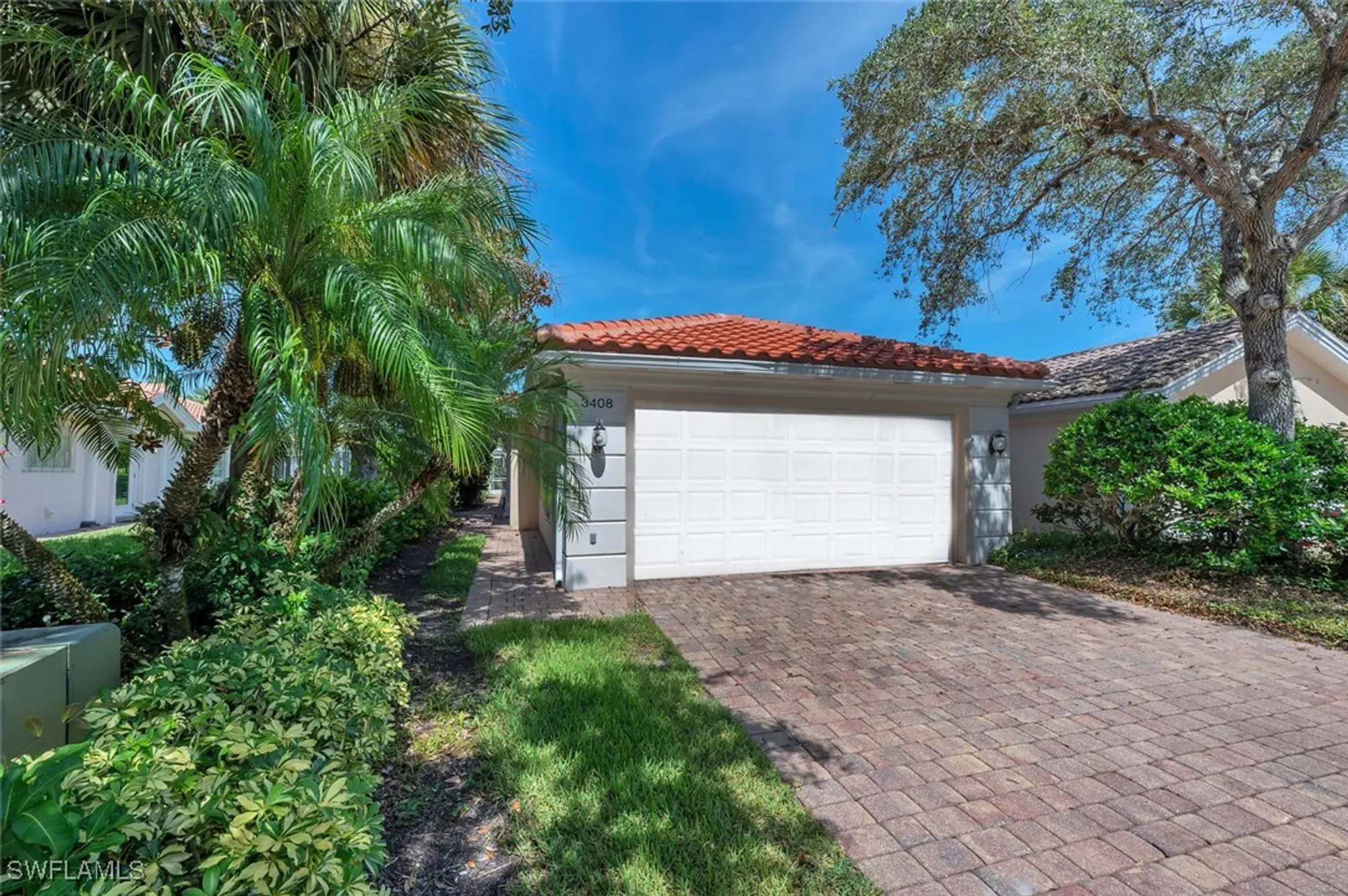 Property Slideshow image 1 of 38 | 3408 cayman ln, Naples, FL, 34119