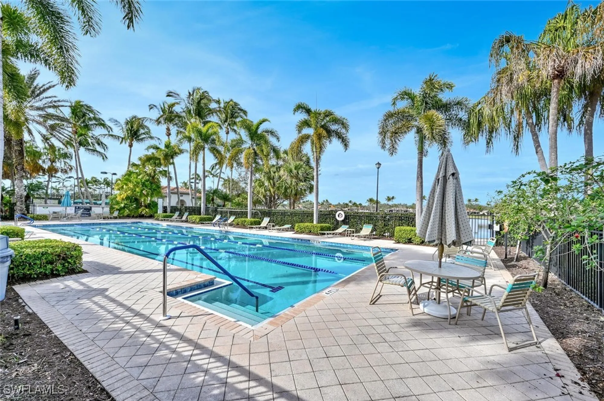 Property Slideshow image 32 of 38 | 3408 cayman ln, Naples, FL, 34119