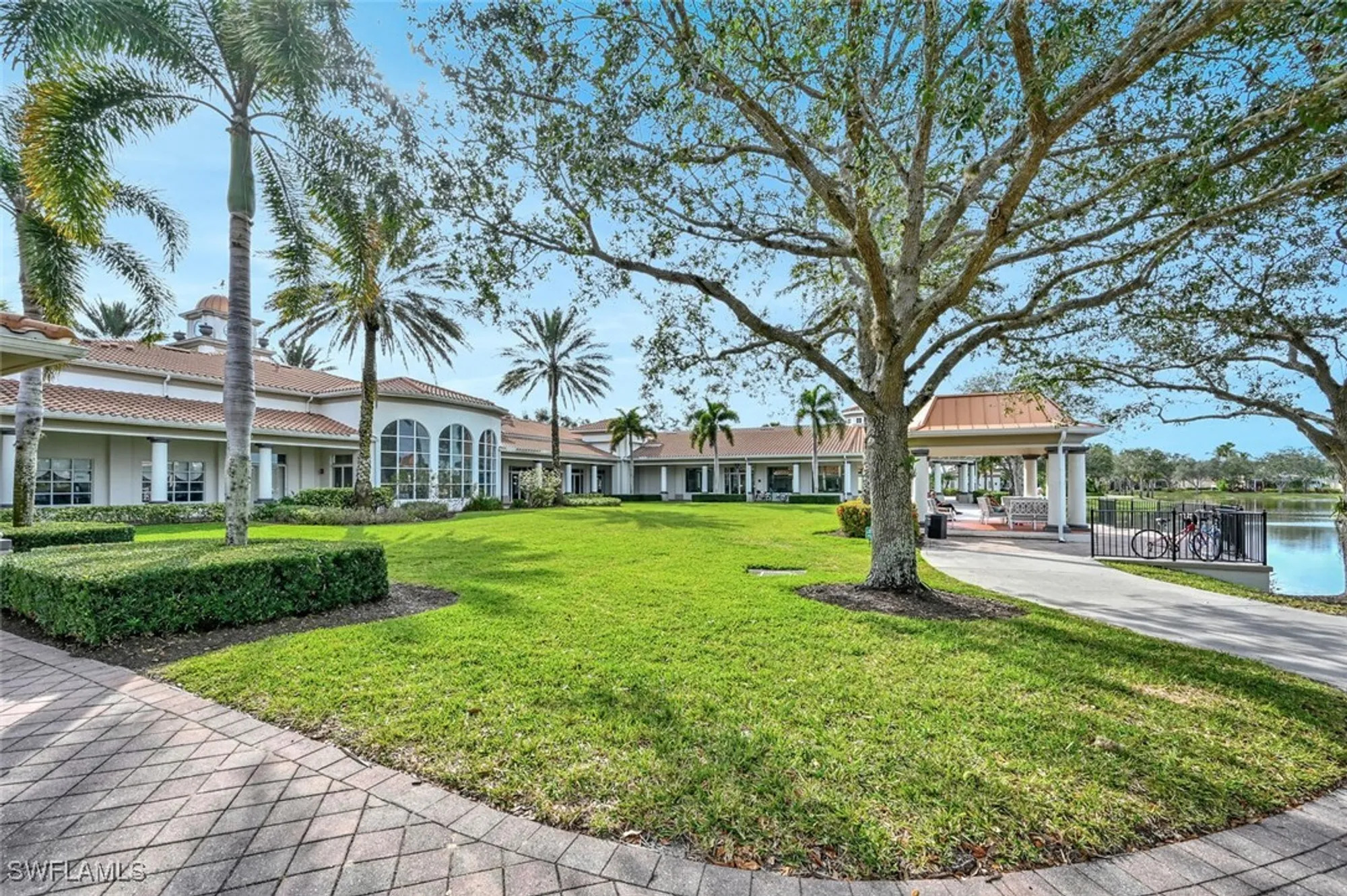 Property Slideshow image 33 of 38 | 3408 cayman ln, Naples, FL, 34119