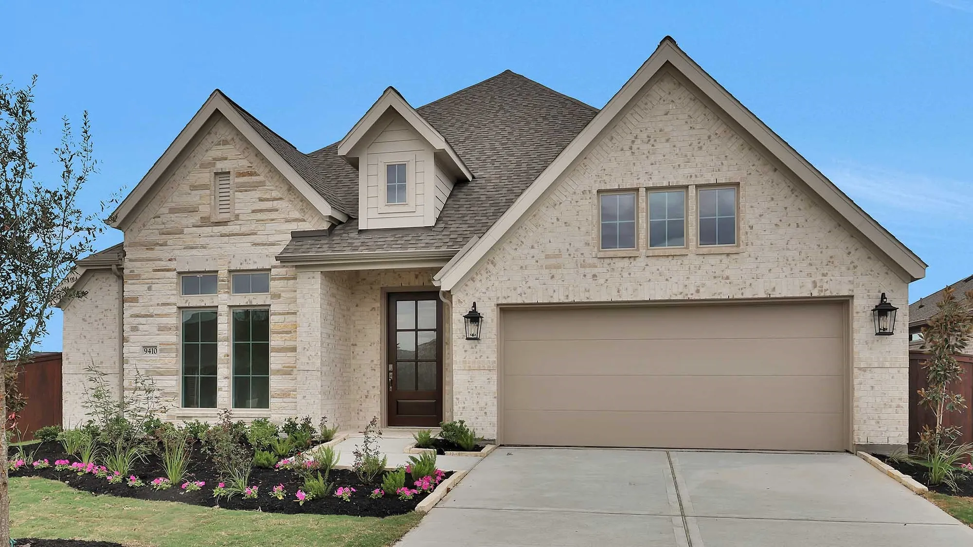 Property Slideshow image 1 of 22 | 9410 turnstone dr, Manvel, TX, 77578