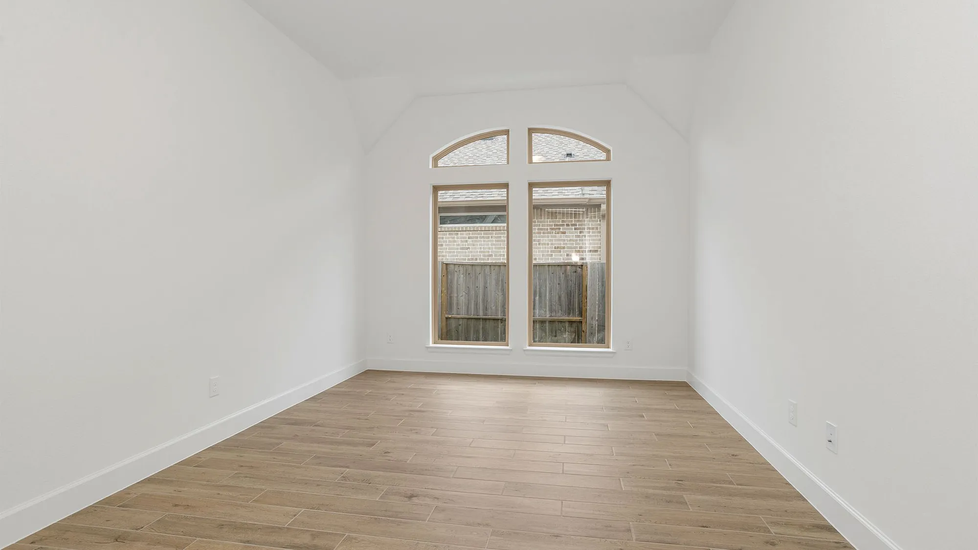 Property Slideshow image 10 of 22 | 9410 turnstone dr, Manvel, TX, 77578