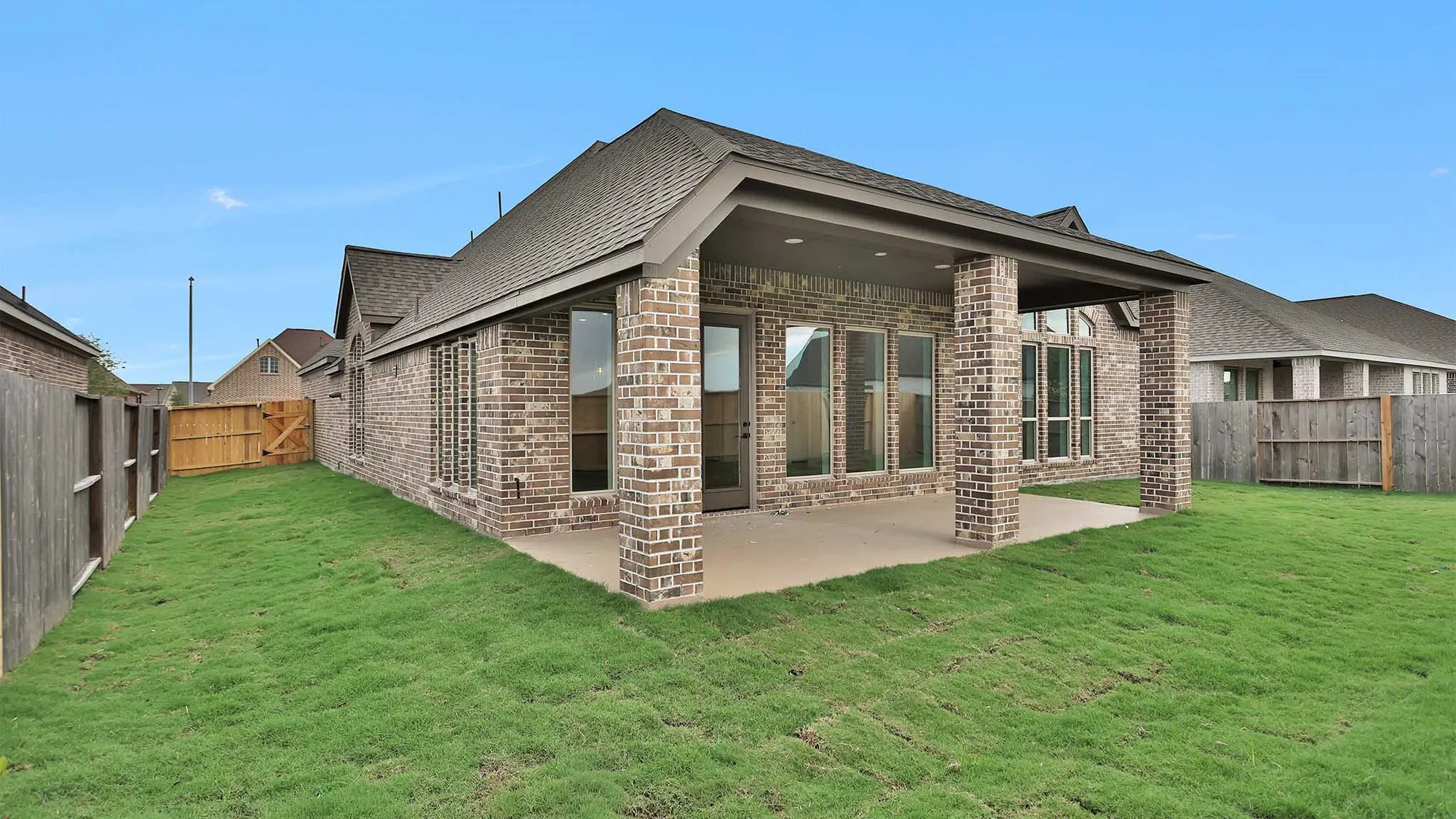 Property Slideshow image 14 of 18 | 9514 turnstone dr, Manvel, TX, 77578