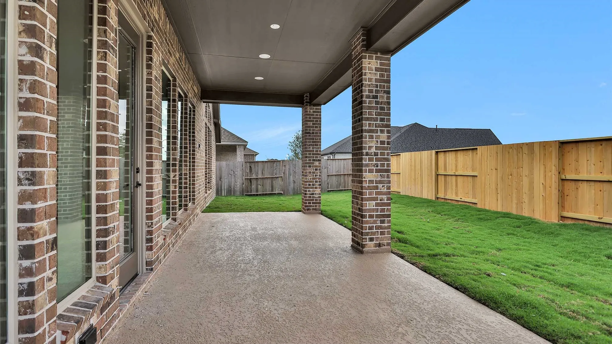 Property Slideshow image 13 of 18 | 9514 turnstone dr, Manvel, TX, 77578