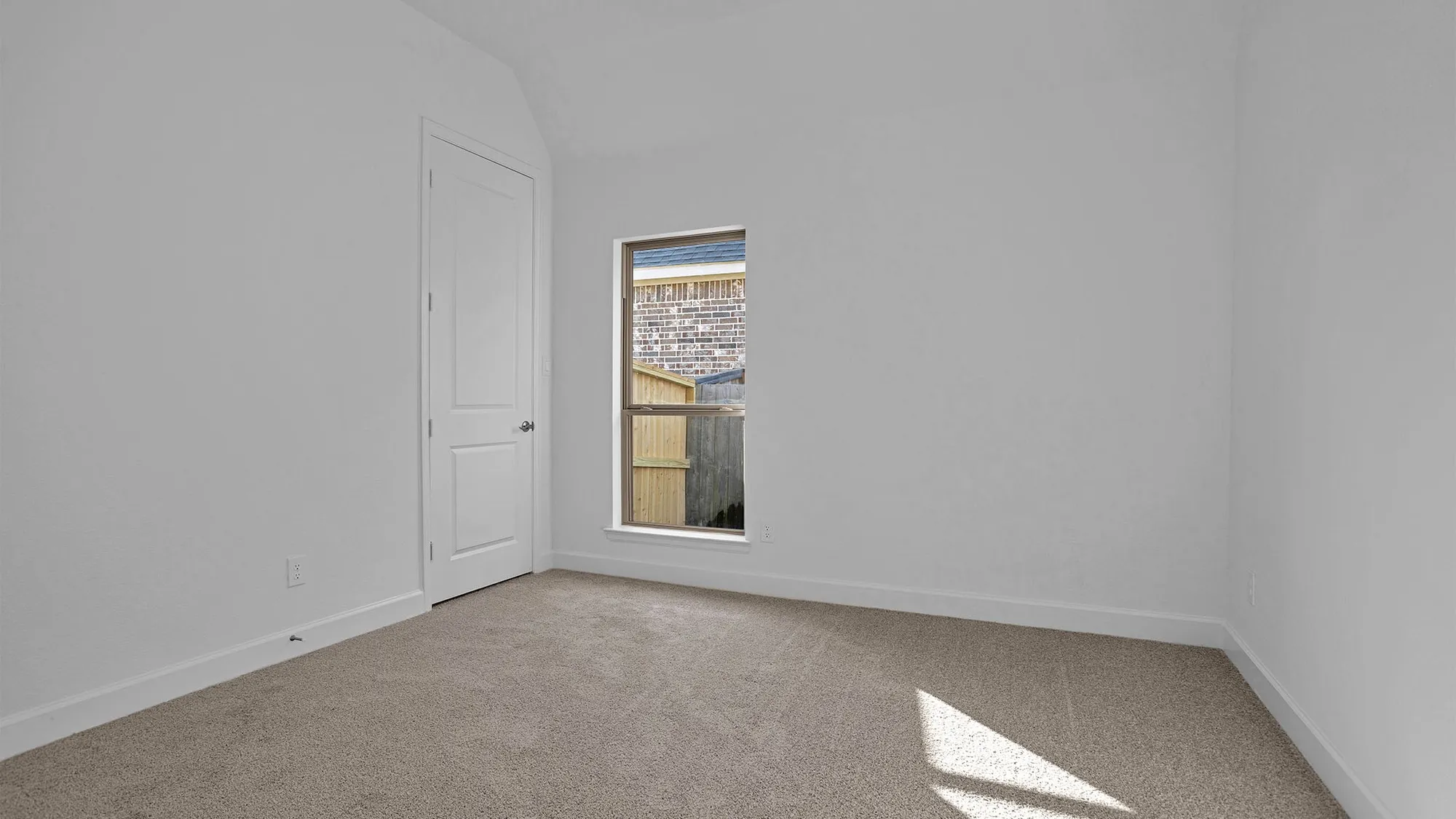 Property Slideshow image 15 of 22 | 9506 turnstone dr, Manvel, TX, 77578