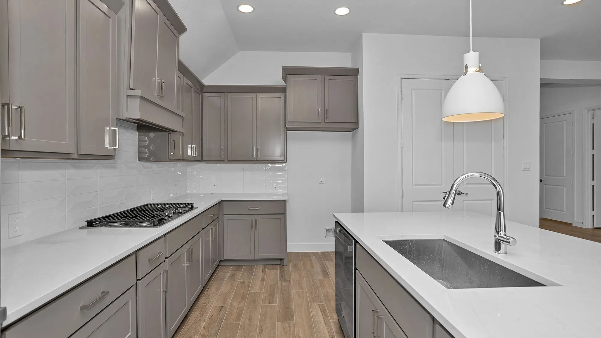 Property Slideshow image 9 of 22 | 9506 turnstone dr, Manvel, TX, 77578