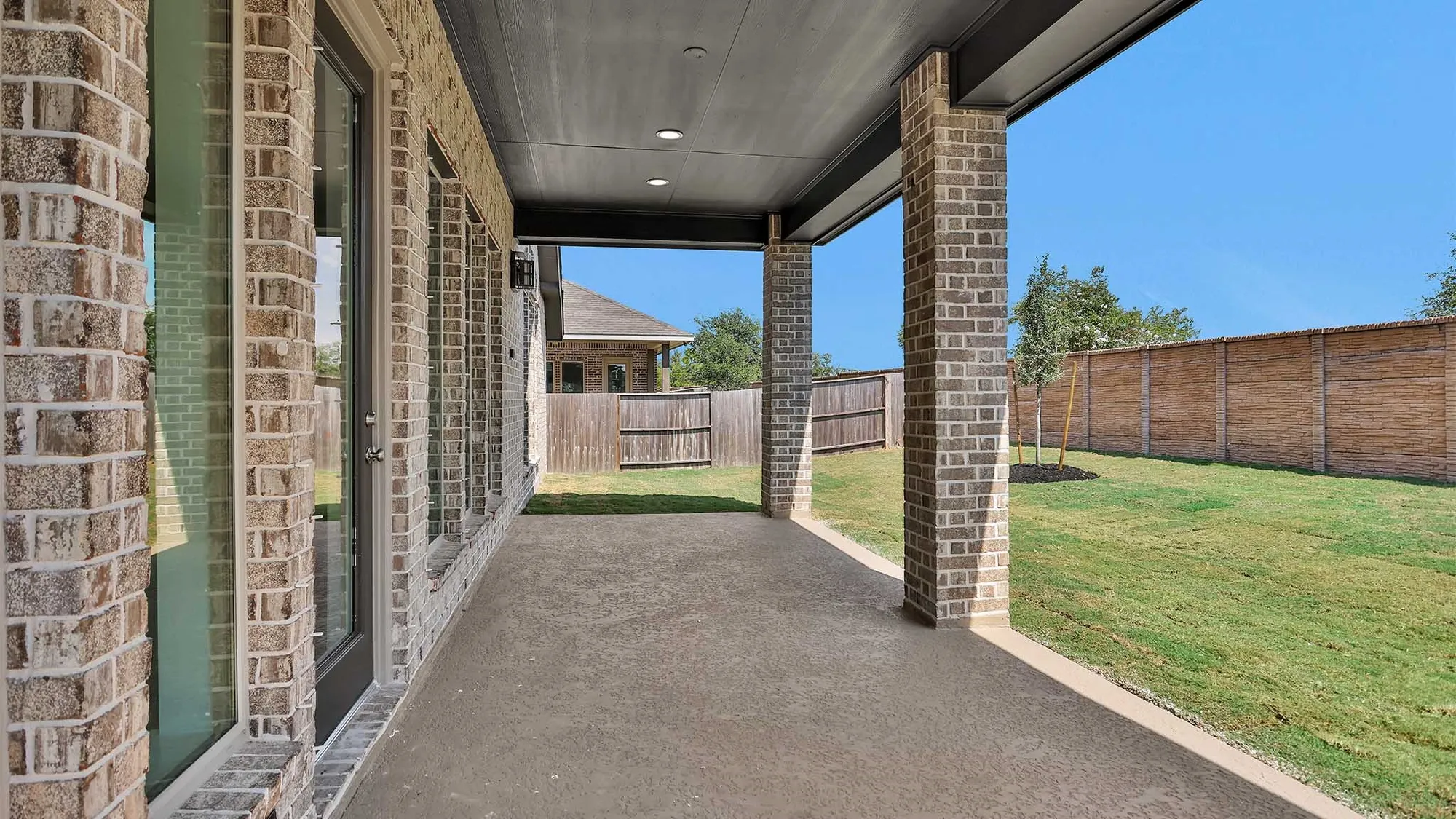 Property Slideshow image 15 of 20 | 5710 caracara st, Manvel, TX, 77578