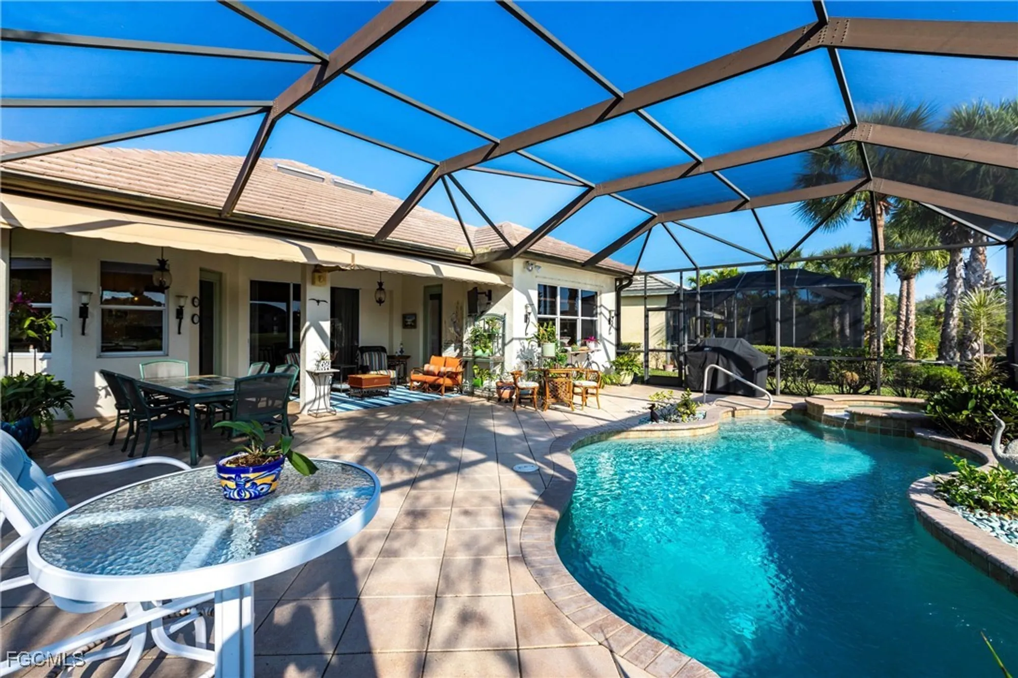 Property Slideshow image 33 of 50 | 11941 bramble cove dr, Fort Myers, FL, 33905