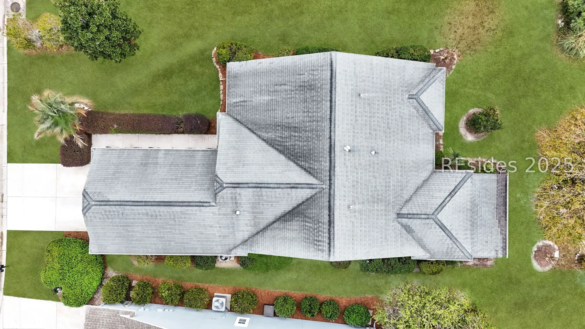 Property Slideshow image 46 of 53 | 47 kings creek dr, Bluffton, SC, 29909