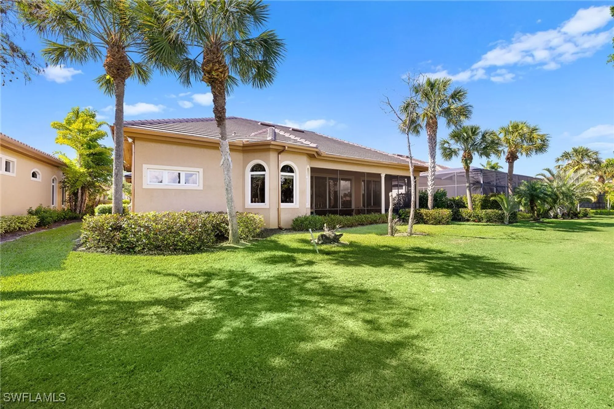 Property Slideshow image 45 of 50 | 8894 shenendoah cir, Naples, FL, 34113