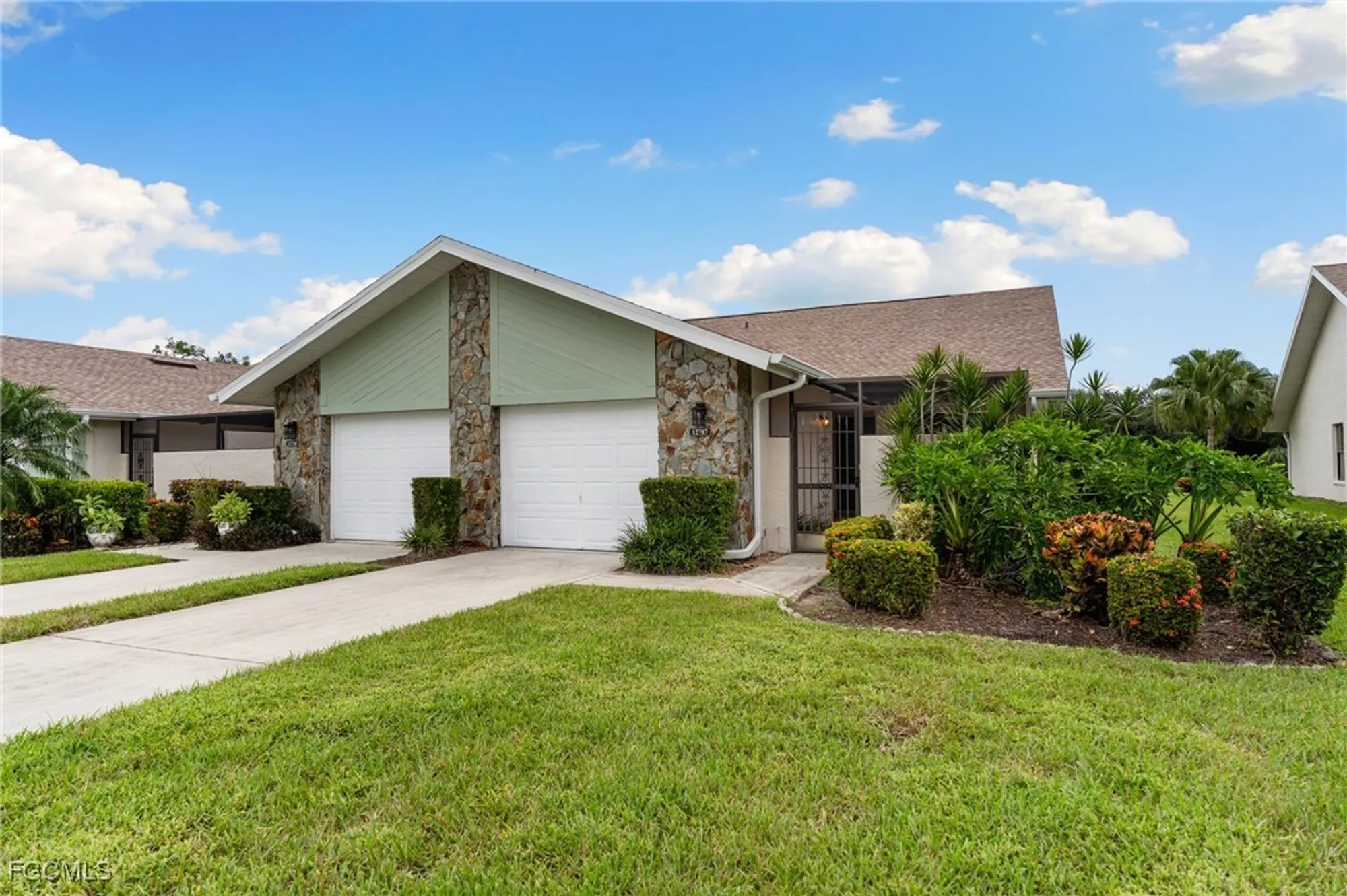 Property Slideshow image 1 of 50 | 12787 cold stream dr, Fort Myers, FL, 33912
